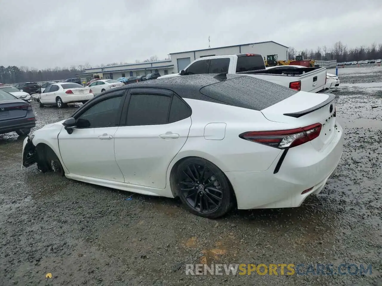 2 Photograph of a damaged car 4T1K61AK4NU070884 TOYOTA CAMRY 2022