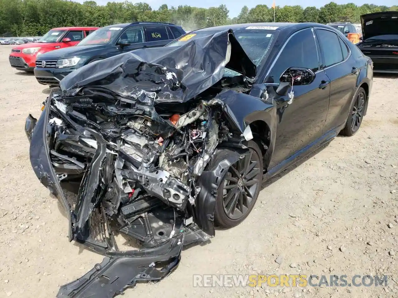 2 Photograph of a damaged car 4T1K61AK5NU016591 TOYOTA CAMRY 2022