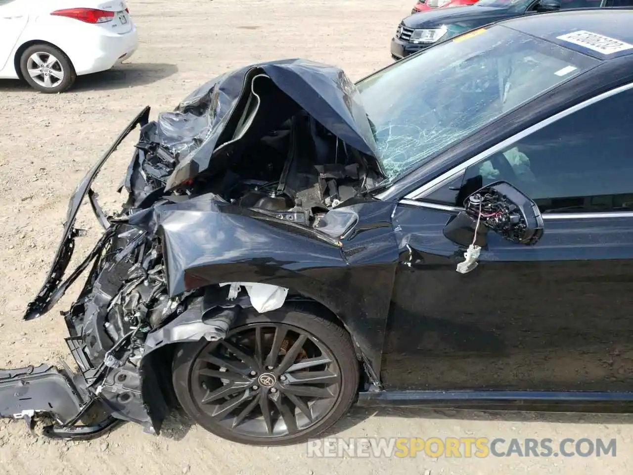 9 Photograph of a damaged car 4T1K61AK5NU016591 TOYOTA CAMRY 2022