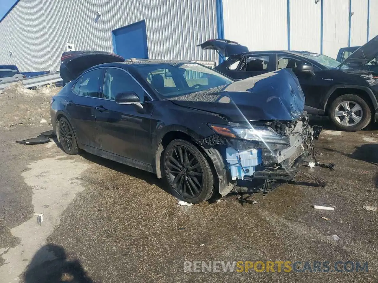4 Photograph of a damaged car 4T1K61AK5NU075947 TOYOTA CAMRY 2022