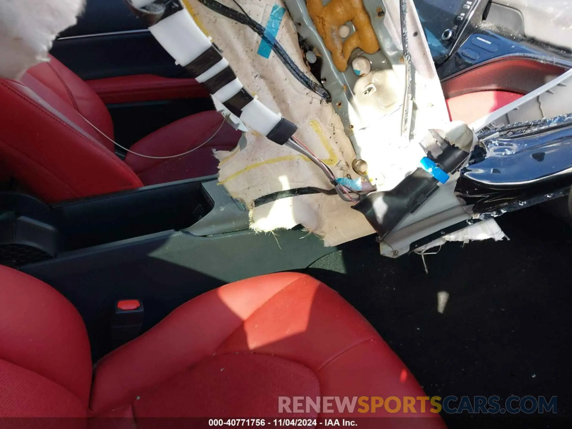 5 Photograph of a damaged car 4T1K61AK6NU023971 TOYOTA CAMRY 2022