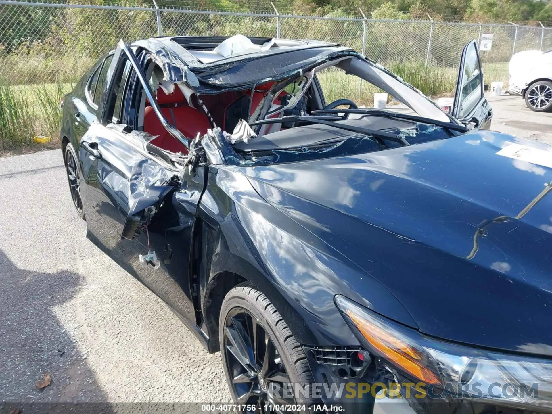 6 Photograph of a damaged car 4T1K61AK6NU023971 TOYOTA CAMRY 2022