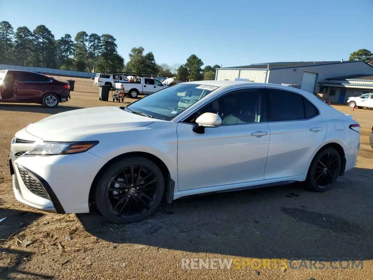 1 Photograph of a damaged car 4T1K61AK6NU027406 TOYOTA CAMRY 2022