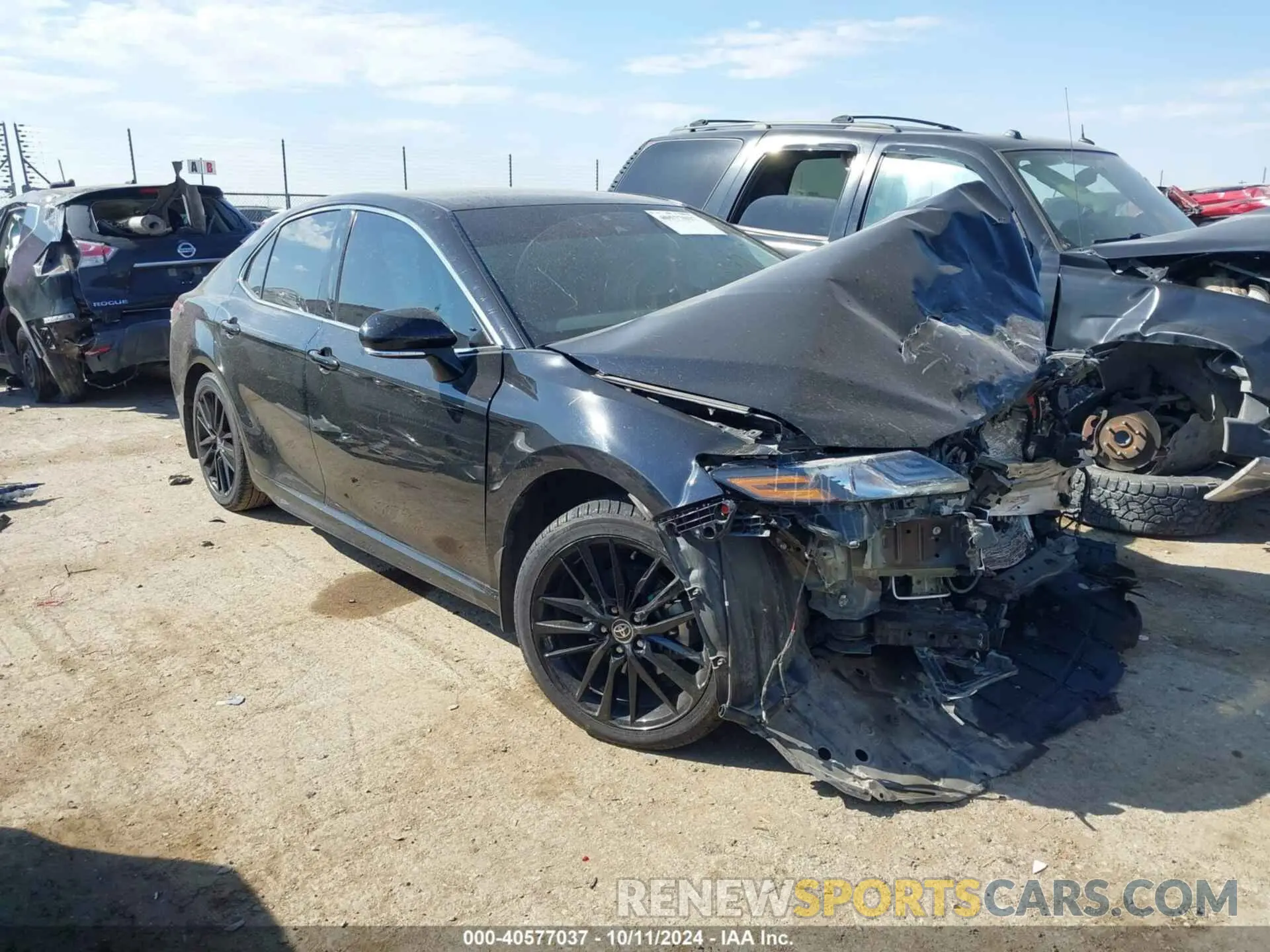 1 Photograph of a damaged car 4T1K61AK6NU076055 TOYOTA CAMRY 2022