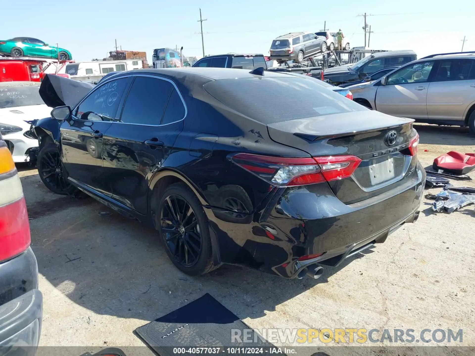 3 Photograph of a damaged car 4T1K61AK6NU076055 TOYOTA CAMRY 2022