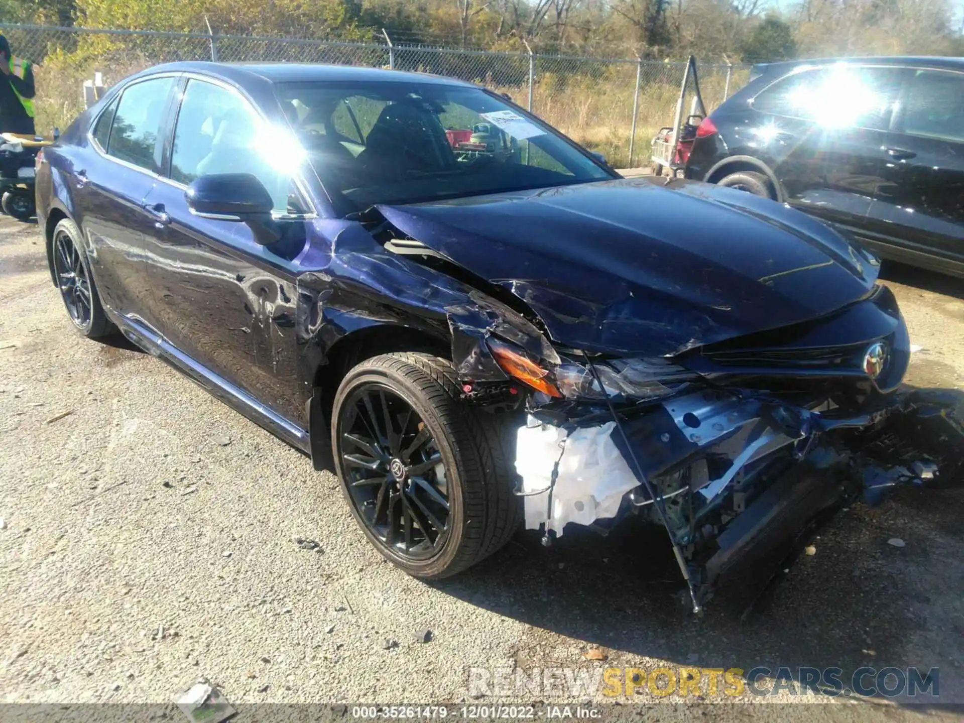 1 Photograph of a damaged car 4T1K61AK6NU076458 TOYOTA CAMRY 2022