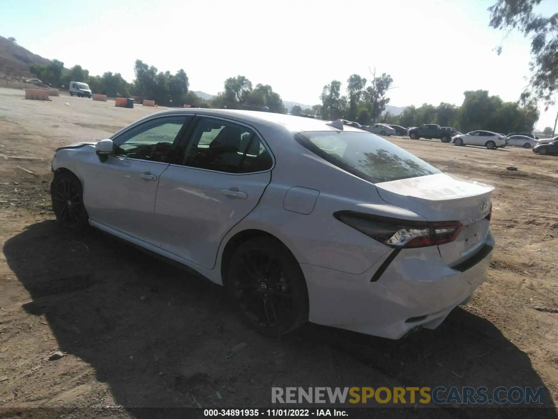 3 Photograph of a damaged car 4T1K61AK7NU008802 TOYOTA CAMRY 2022