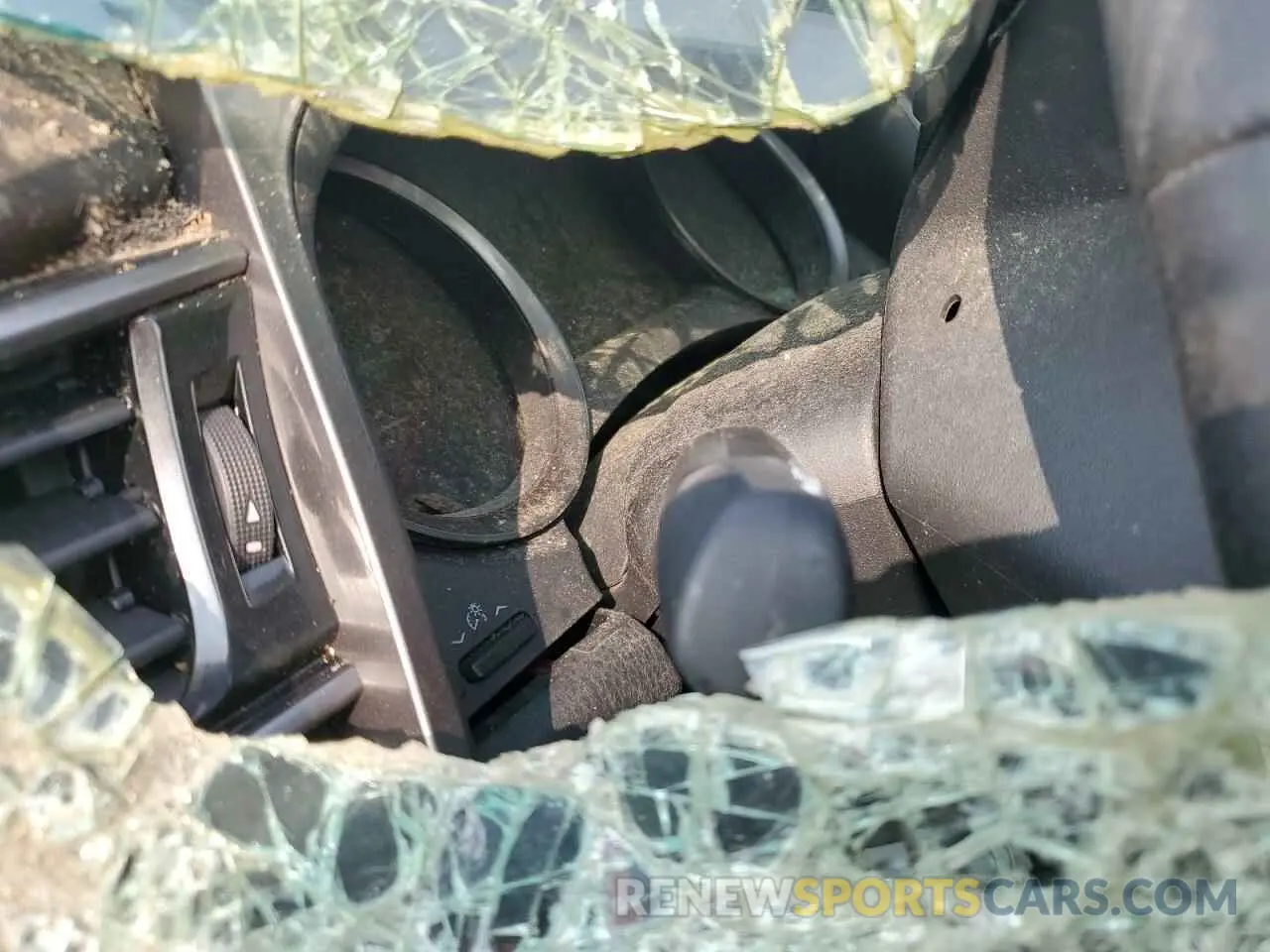 9 Photograph of a damaged car 4T1K61AK7NU009559 TOYOTA CAMRY 2022