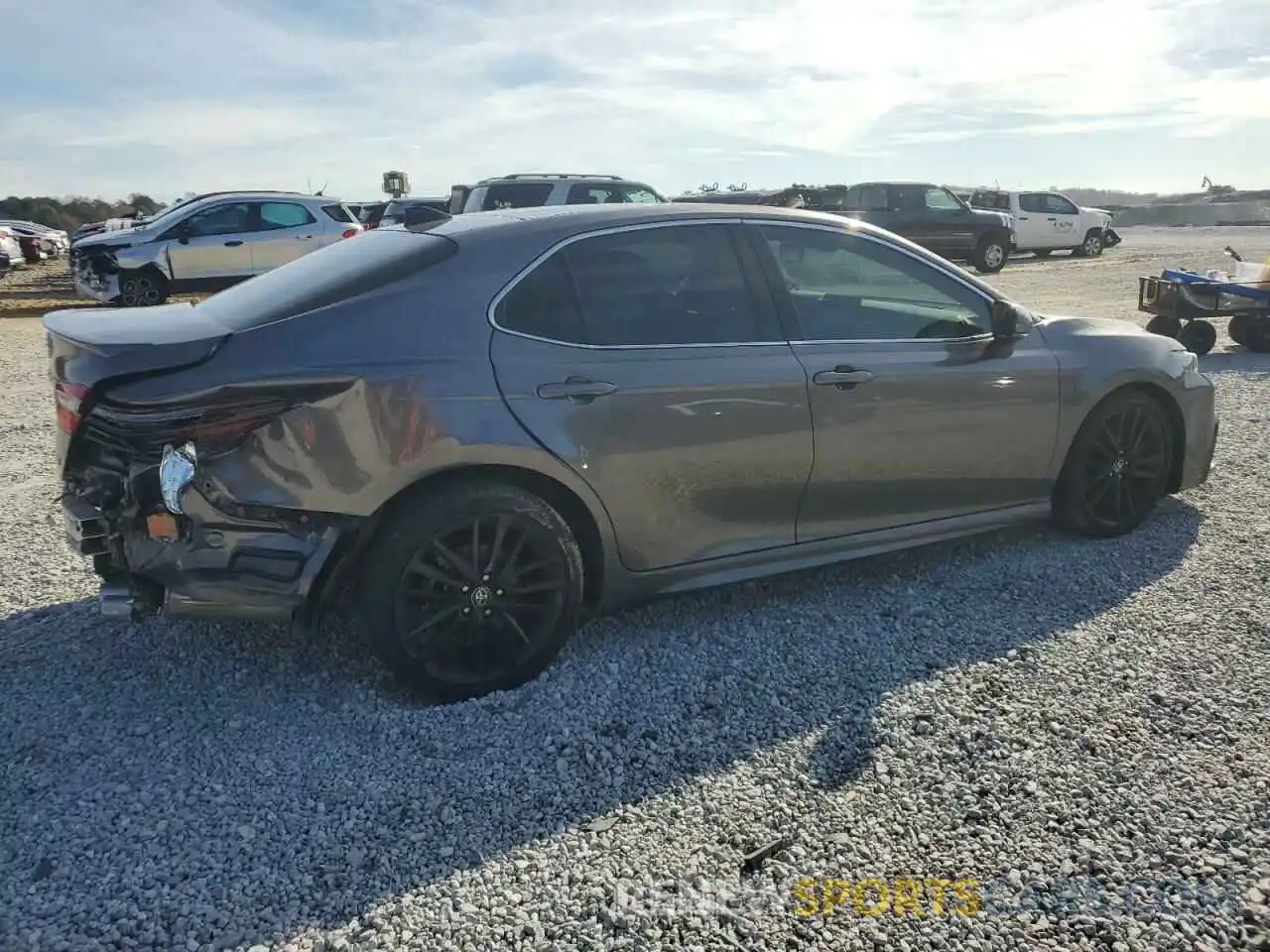 3 Photograph of a damaged car 4T1K61AK7NU019783 TOYOTA CAMRY 2022