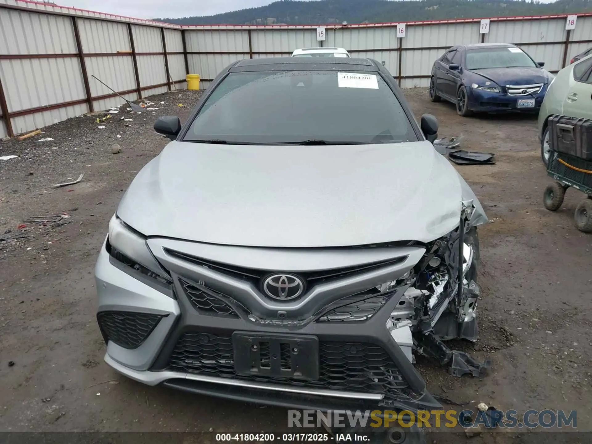 12 Photograph of a damaged car 4T1K61AK7NU026264 TOYOTA CAMRY 2022