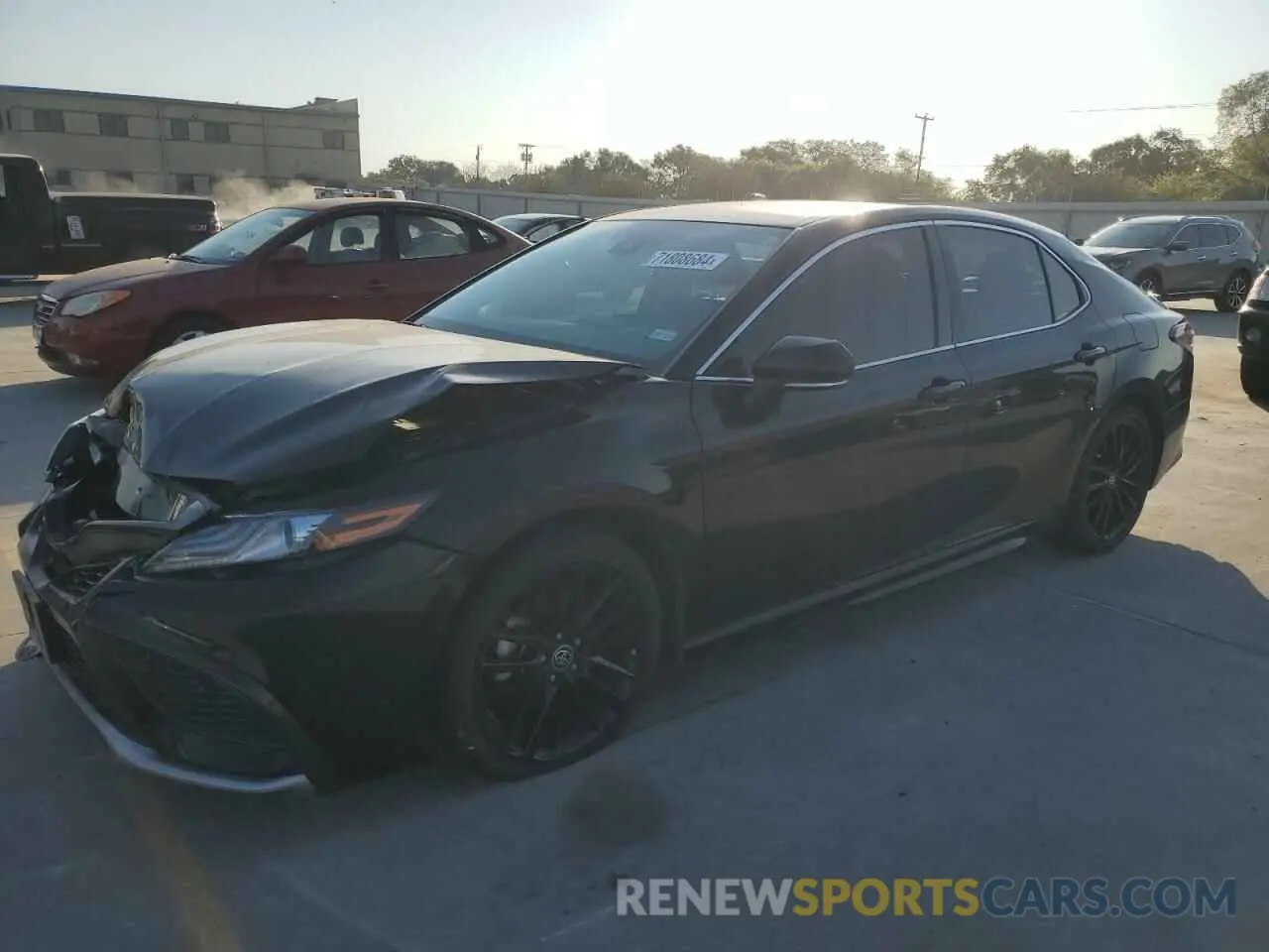 1 Photograph of a damaged car 4T1K61AK7NU043839 TOYOTA CAMRY 2022