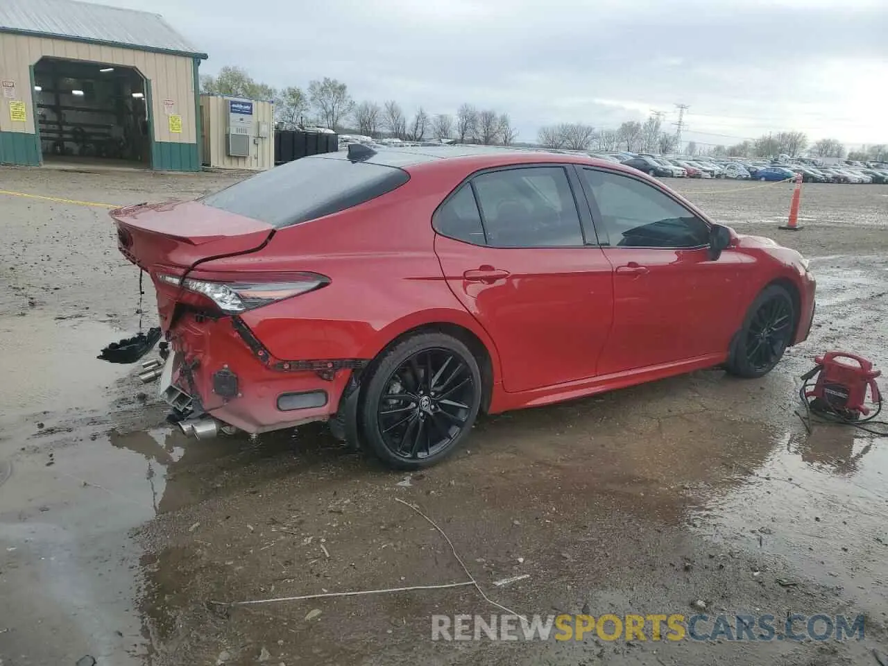 3 Photograph of a damaged car 4T1K61AK7NU066649 TOYOTA CAMRY 2022