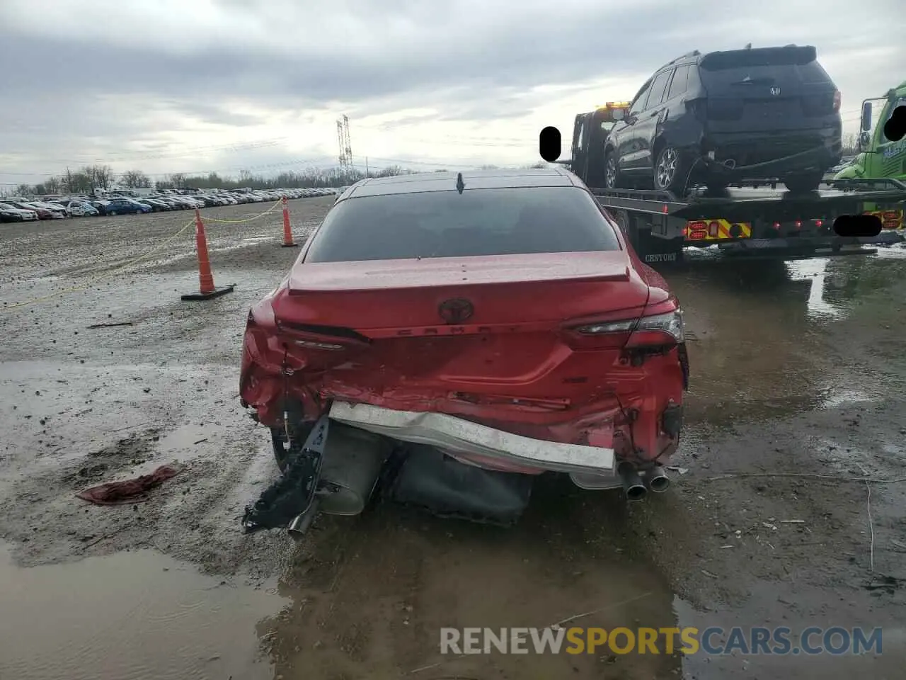 6 Photograph of a damaged car 4T1K61AK7NU066649 TOYOTA CAMRY 2022