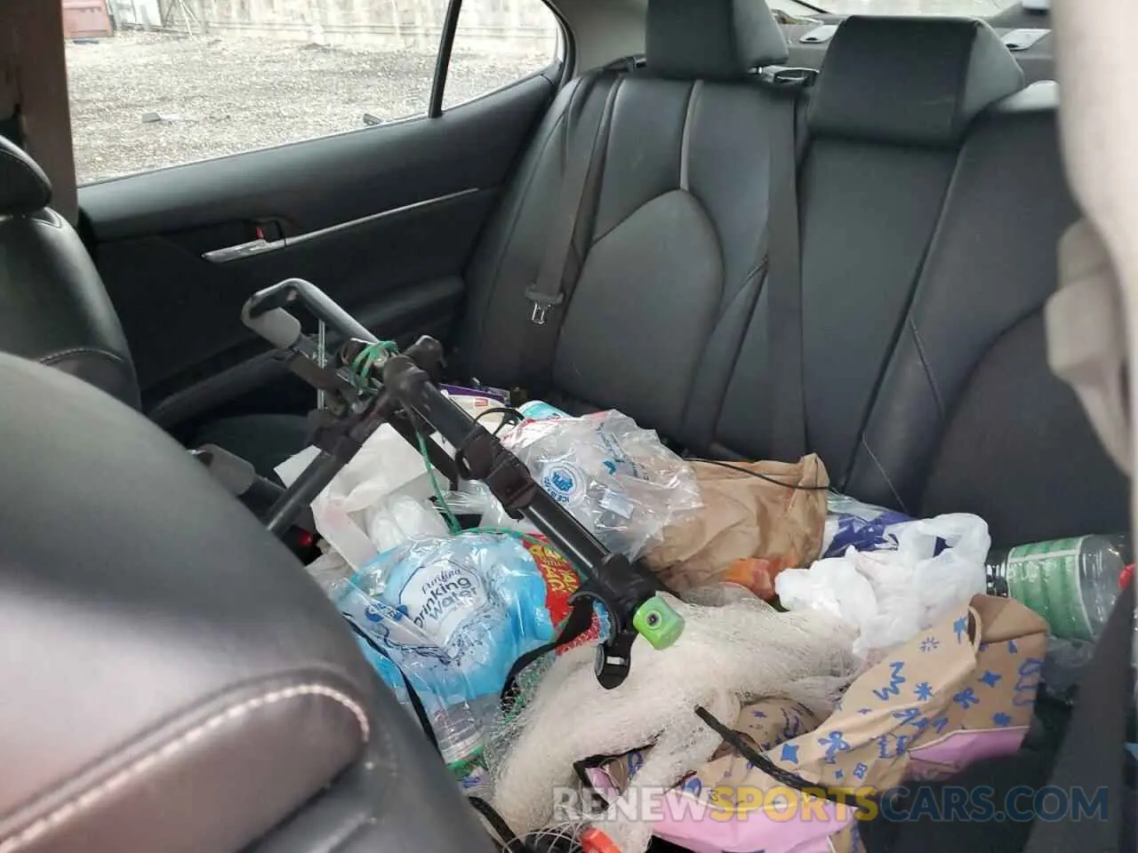 10 Photograph of a damaged car 4T1K61AK8NU012227 TOYOTA CAMRY 2022