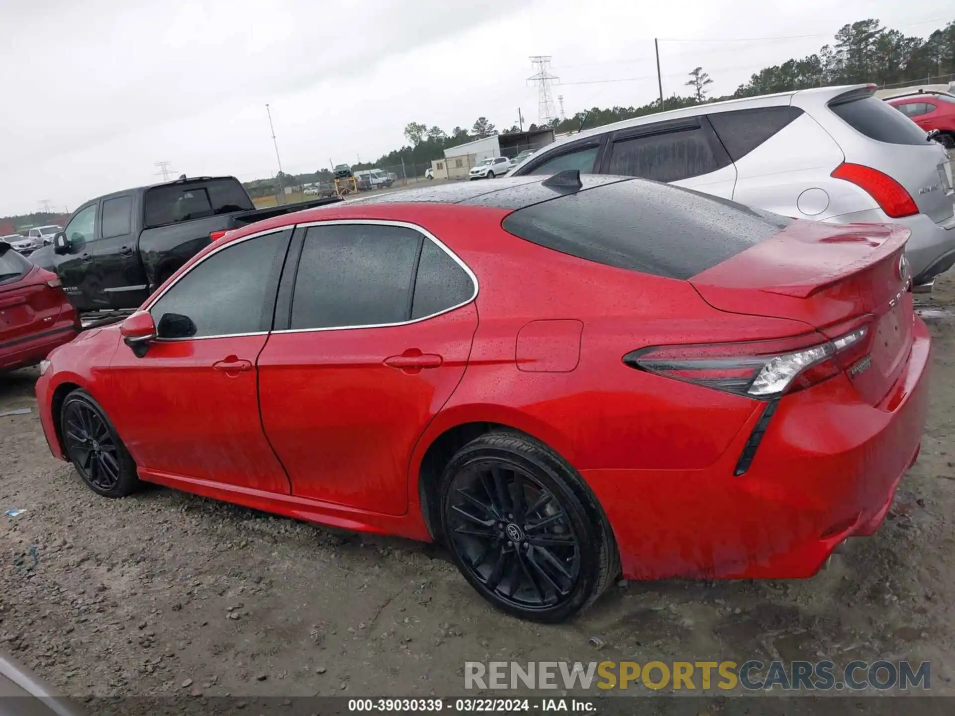 14 Photograph of a damaged car 4T1K61AK8NU033529 TOYOTA CAMRY 2022