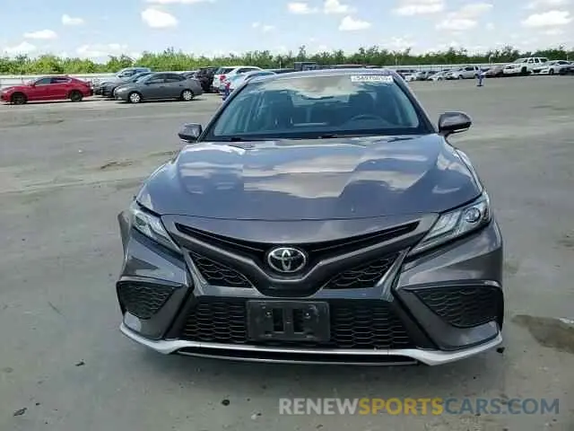 14 Photograph of a damaged car 4T1K61AK8NU057913 TOYOTA CAMRY 2022