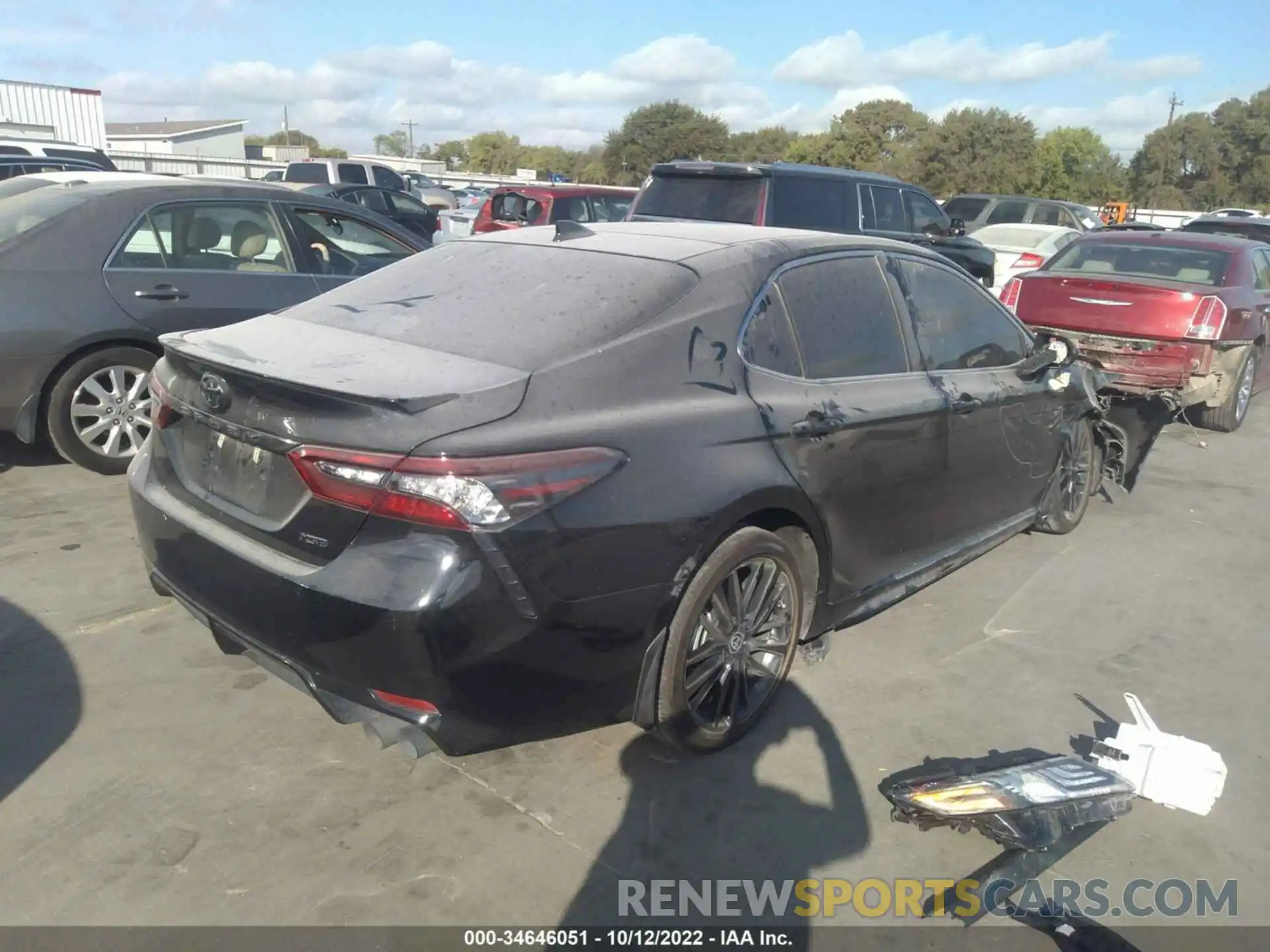 4 Photograph of a damaged car 4T1K61AK9NU021003 TOYOTA CAMRY 2022