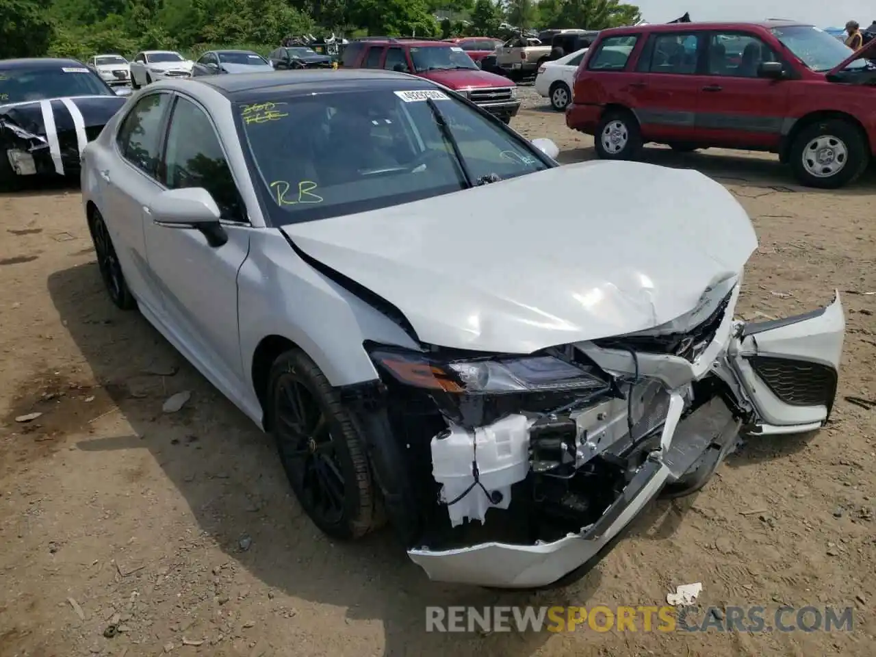 1 Photograph of a damaged car 4T1K61AK9NU056284 TOYOTA CAMRY 2022