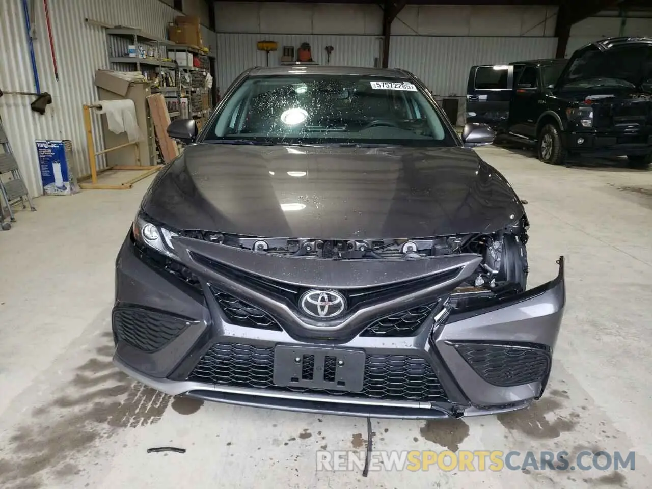 5 Photograph of a damaged car 4T1K61AK9NU706893 TOYOTA CAMRY 2022