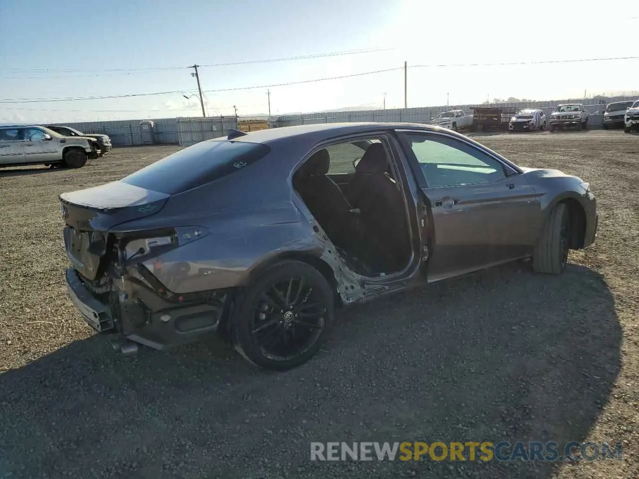 3 Photograph of a damaged car 4T1K61AK9NU709731 TOYOTA CAMRY 2022