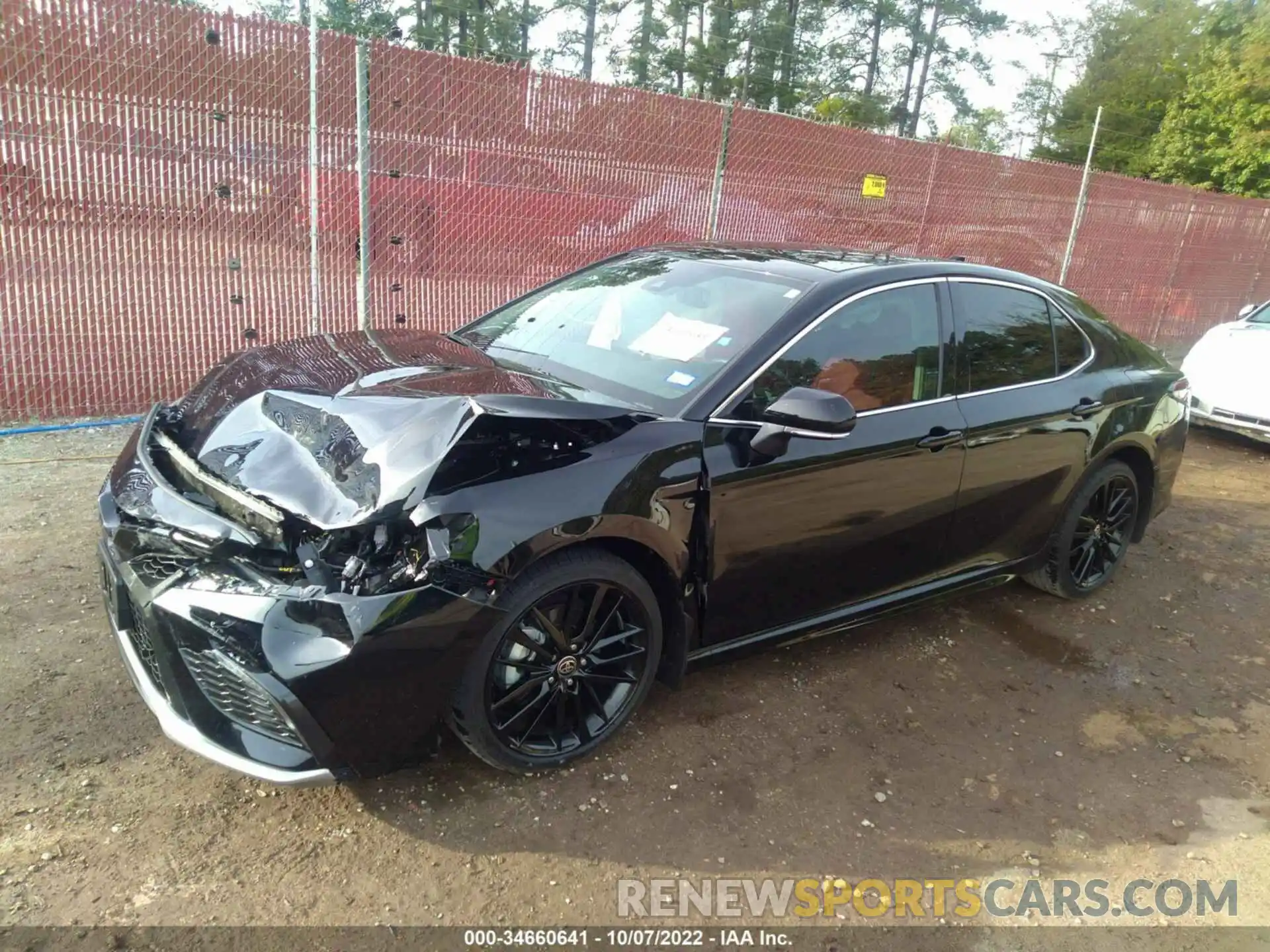 2 Photograph of a damaged car 4T1K61AKXNU020099 TOYOTA CAMRY 2022