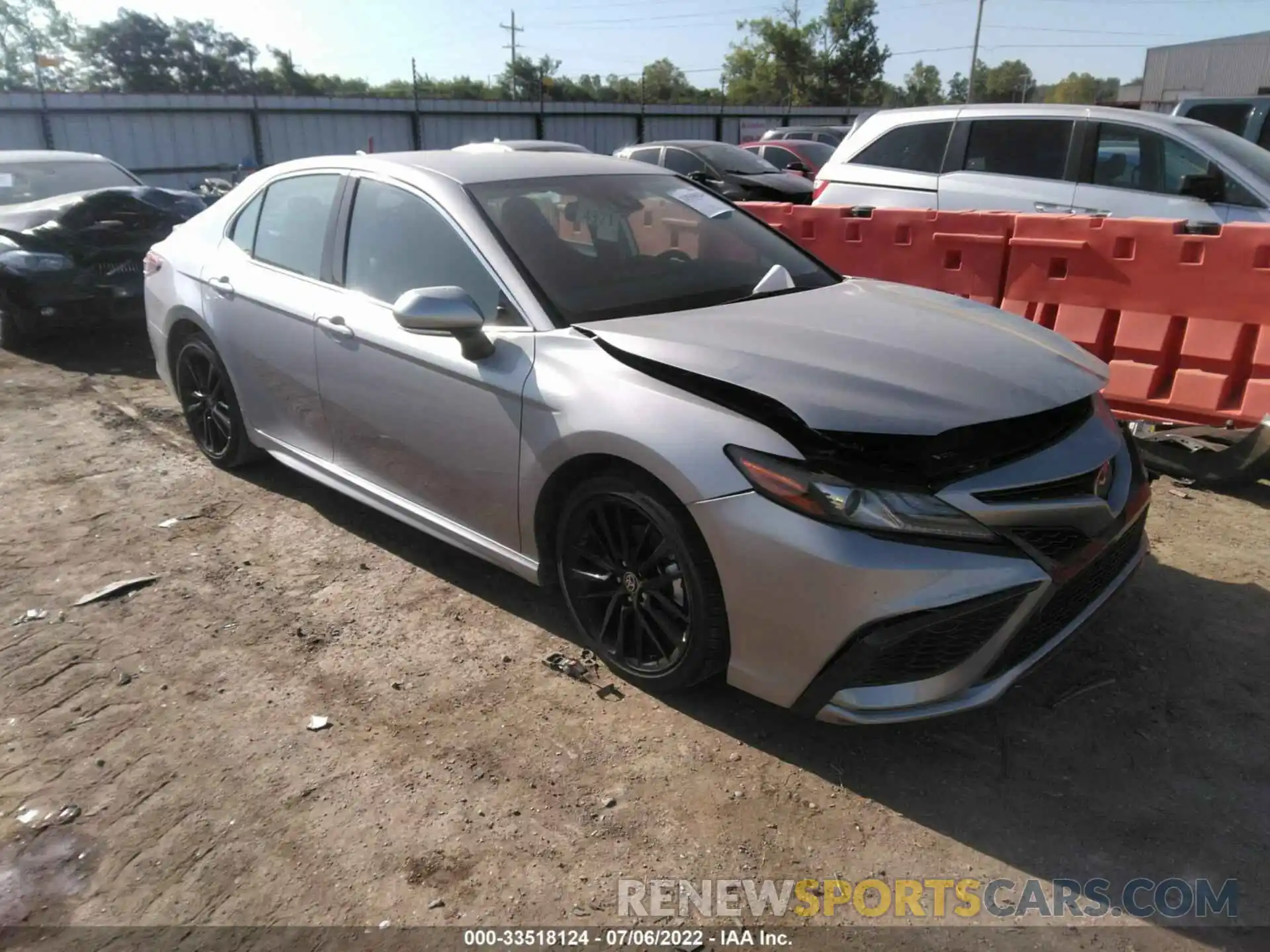 1 Photograph of a damaged car 4T1K61AKXNU023360 TOYOTA CAMRY 2022