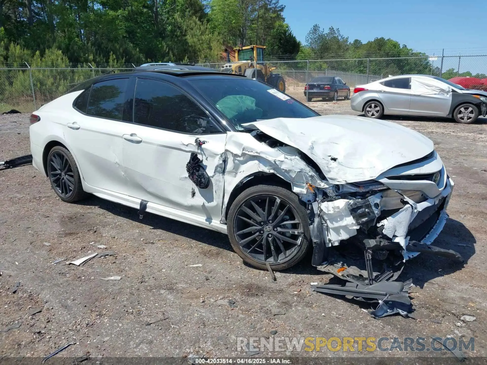 1 Photograph of a damaged car 4T1K61AKXNU073823 TOYOTA CAMRY 2022