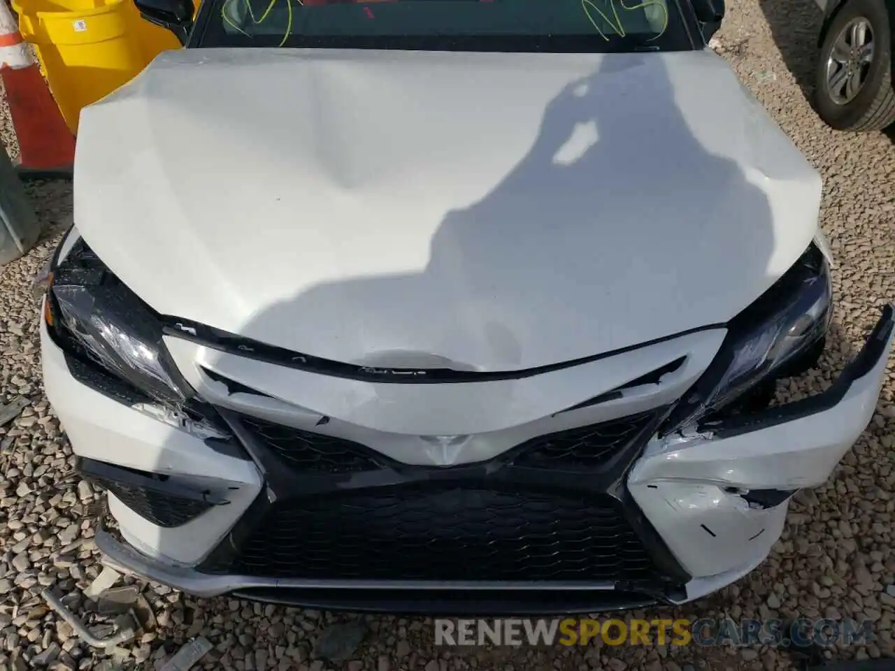 7 Photograph of a damaged car 4T1K61BK0NU056821 TOYOTA CAMRY 2022