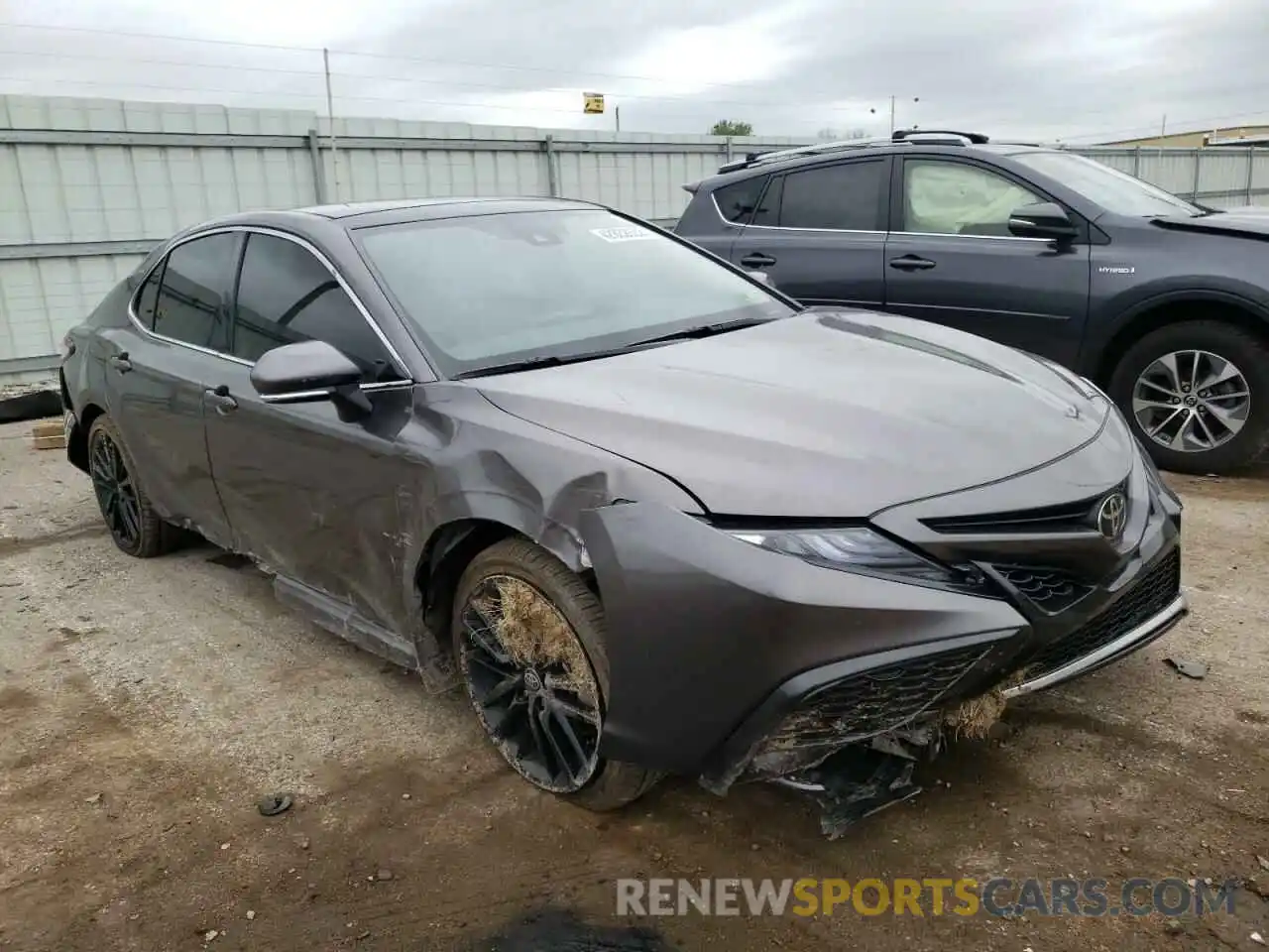 1 Photograph of a damaged car 4T1K61BK1NU057430 TOYOTA CAMRY 2022