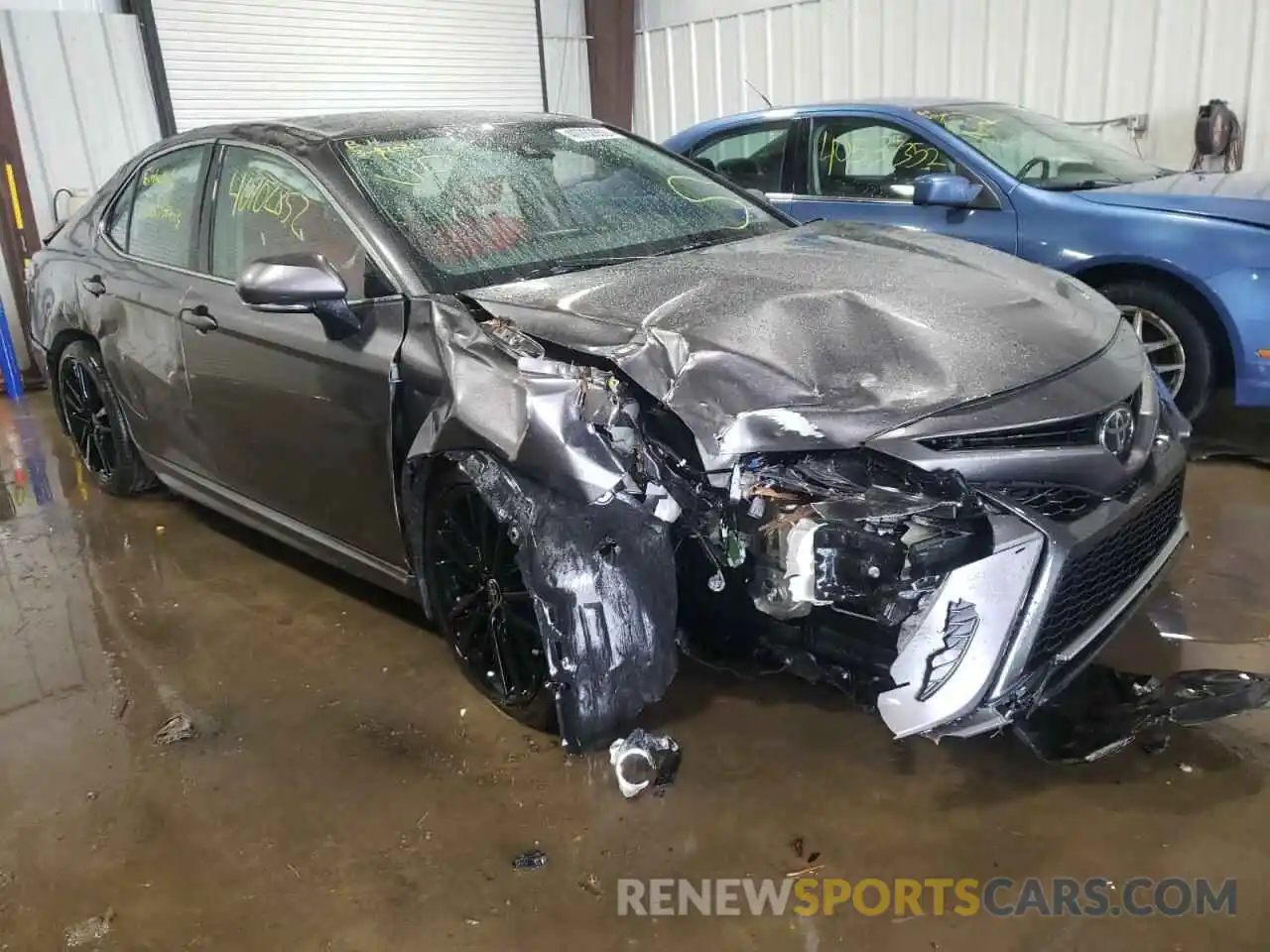 1 Photograph of a damaged car 4T1K61BK2NU055024 TOYOTA CAMRY 2022