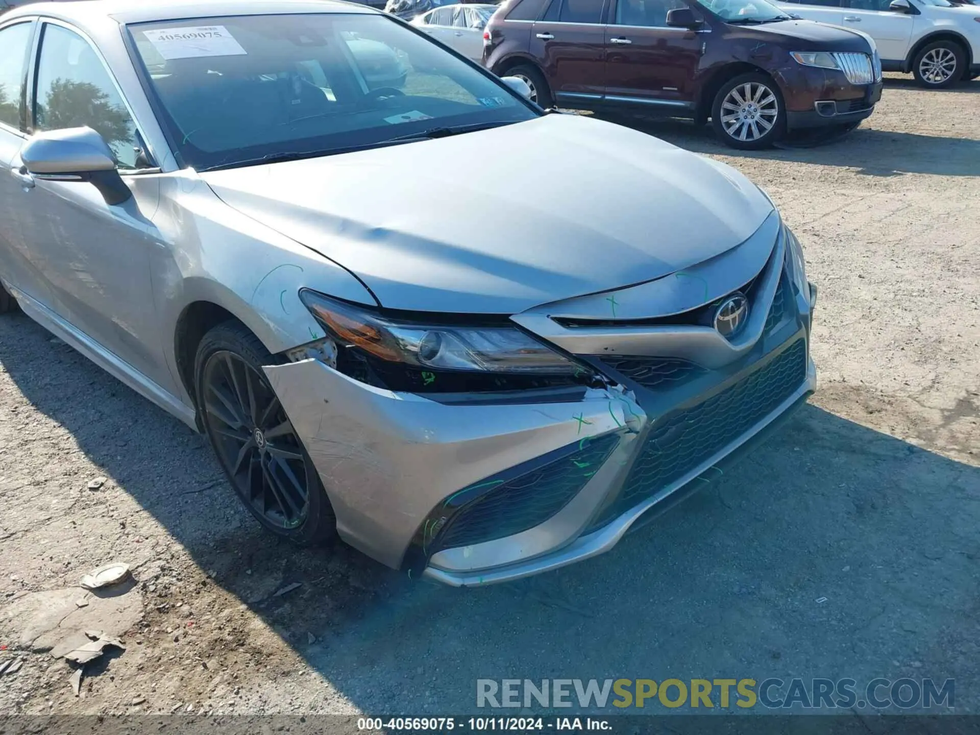 6 Photograph of a damaged car 4T1K61BK2NU063110 TOYOTA CAMRY 2022