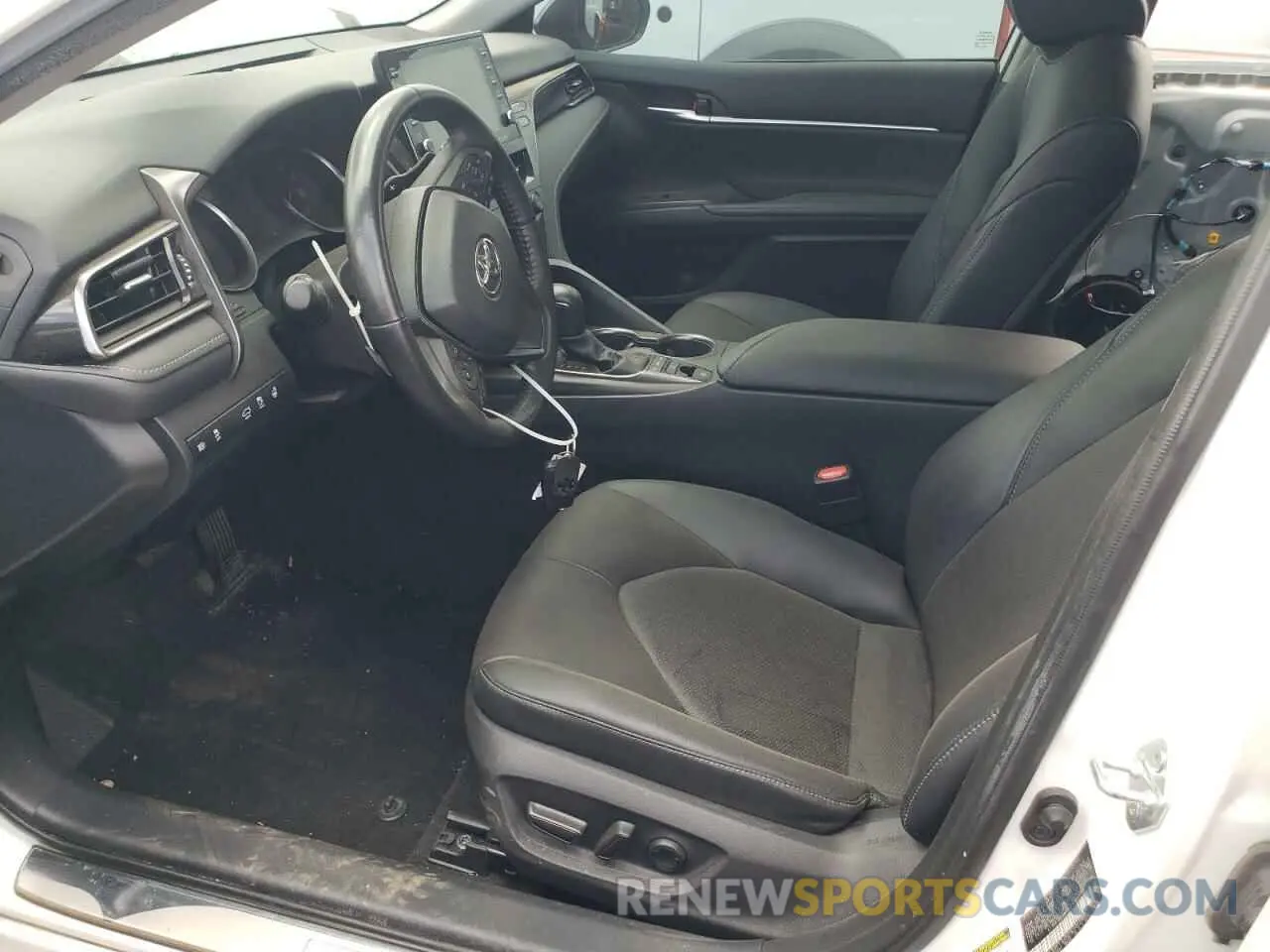 7 Photograph of a damaged car 4T1K61BK5NU062873 TOYOTA CAMRY 2022