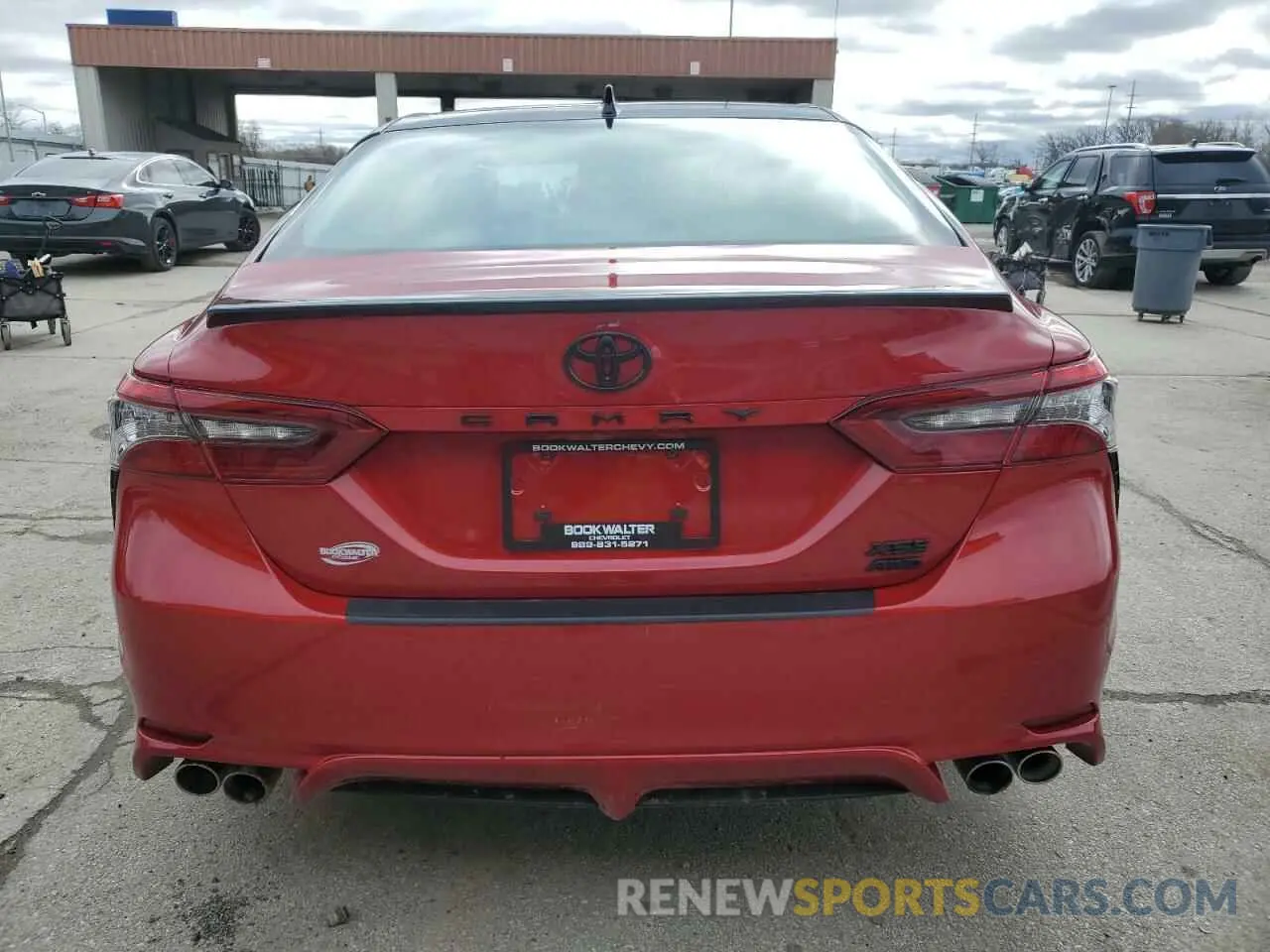 6 Photograph of a damaged car 4T1K61BK5NU063585 TOYOTA CAMRY 2022