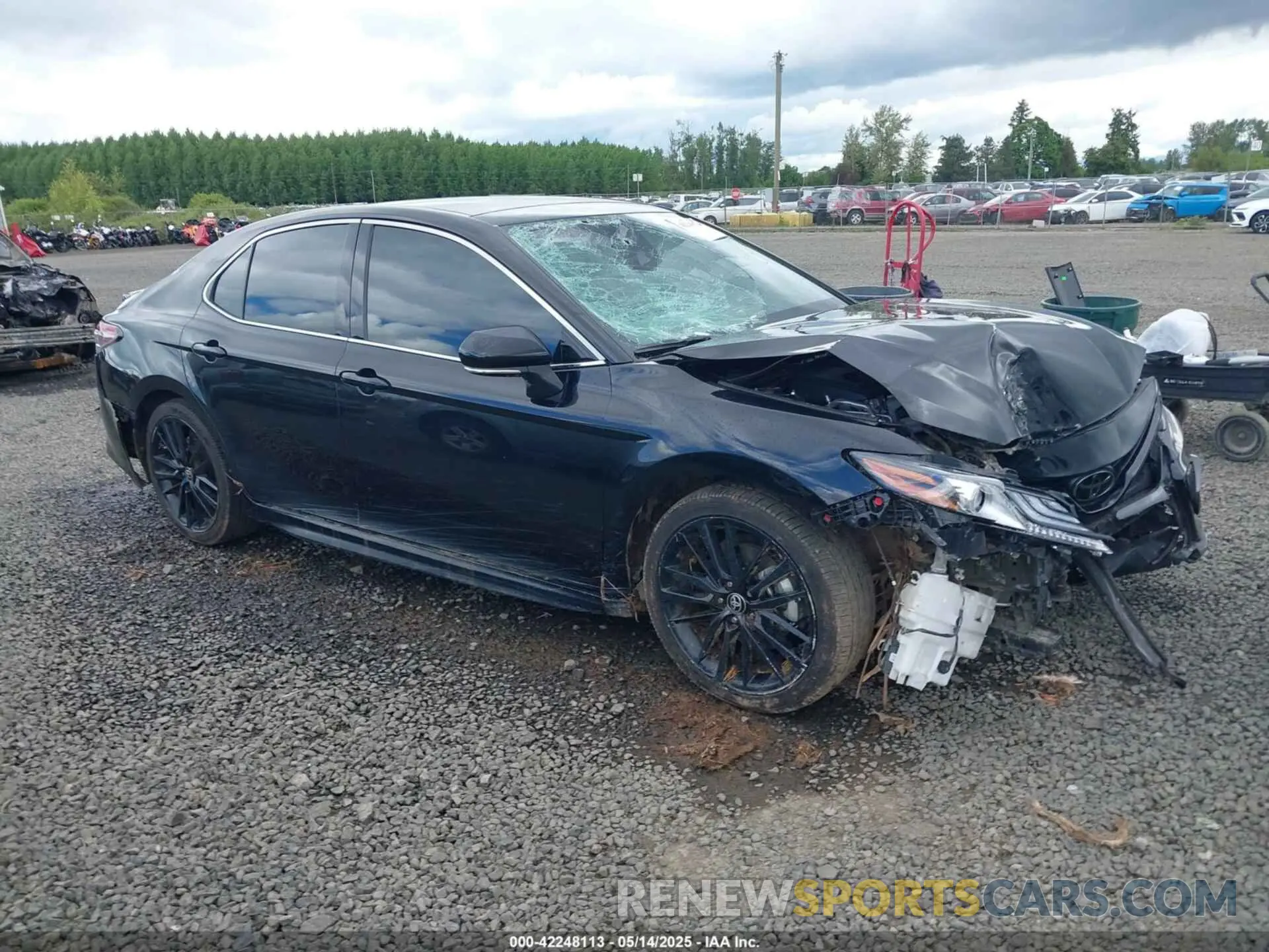 1 Photograph of a damaged car 4T1K61BK6NU068584 TOYOTA CAMRY 2022