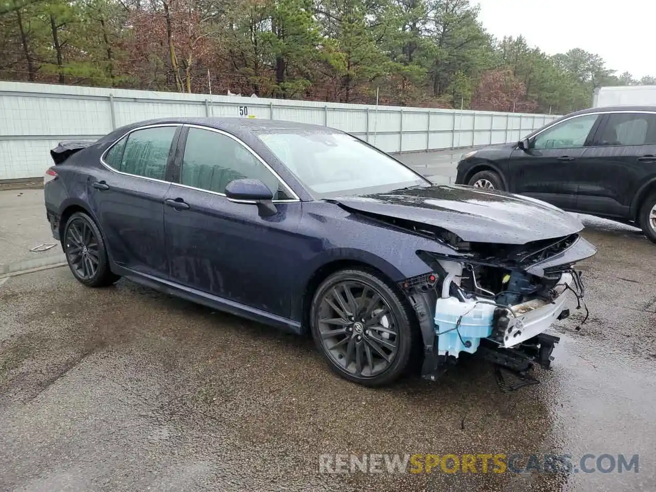 4 Photograph of a damaged car 4T1K61BK9NU052606 TOYOTA CAMRY 2022