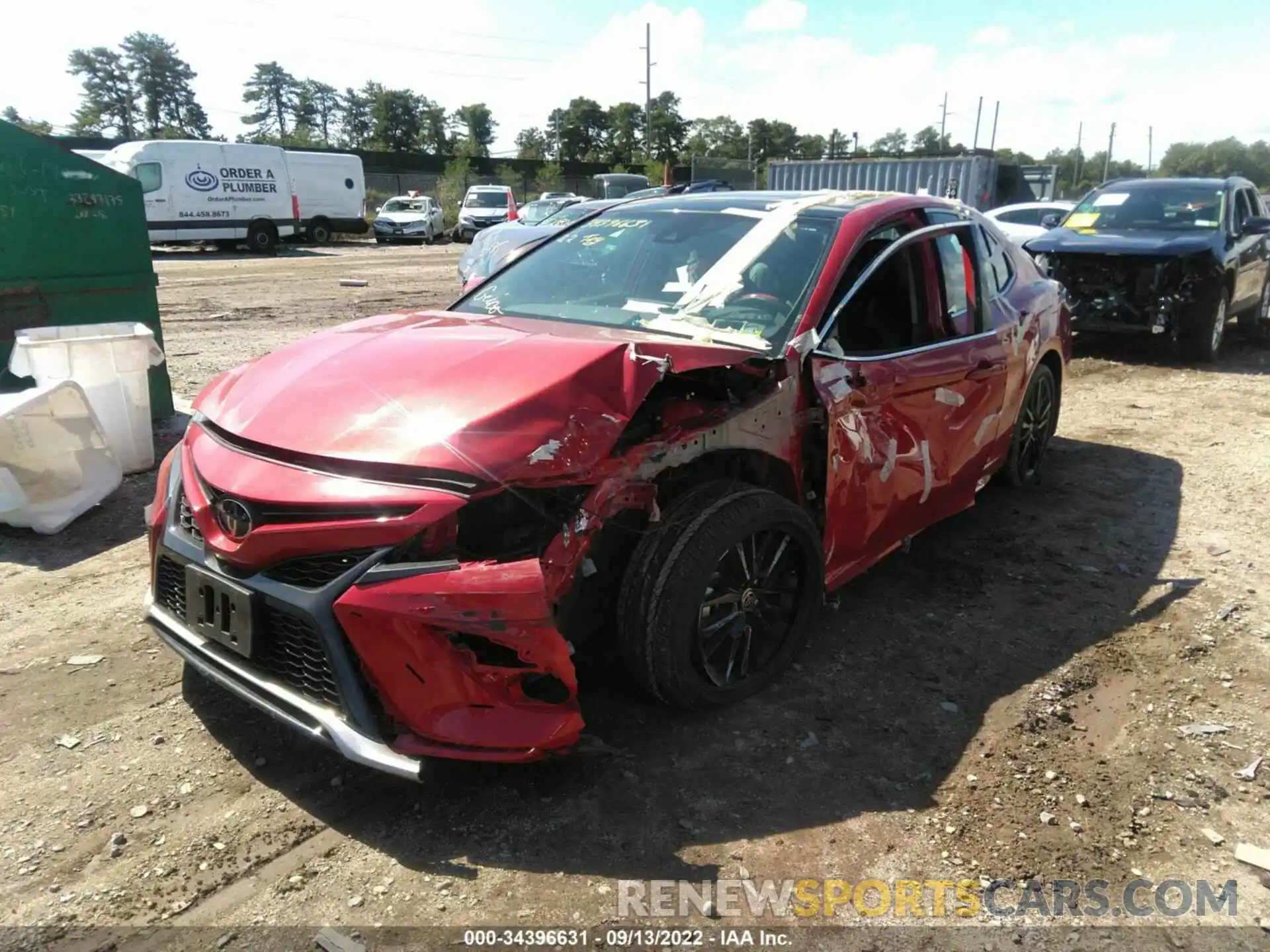 2 Photograph of a damaged car 4T1K61BK9NU055019 TOYOTA CAMRY 2022