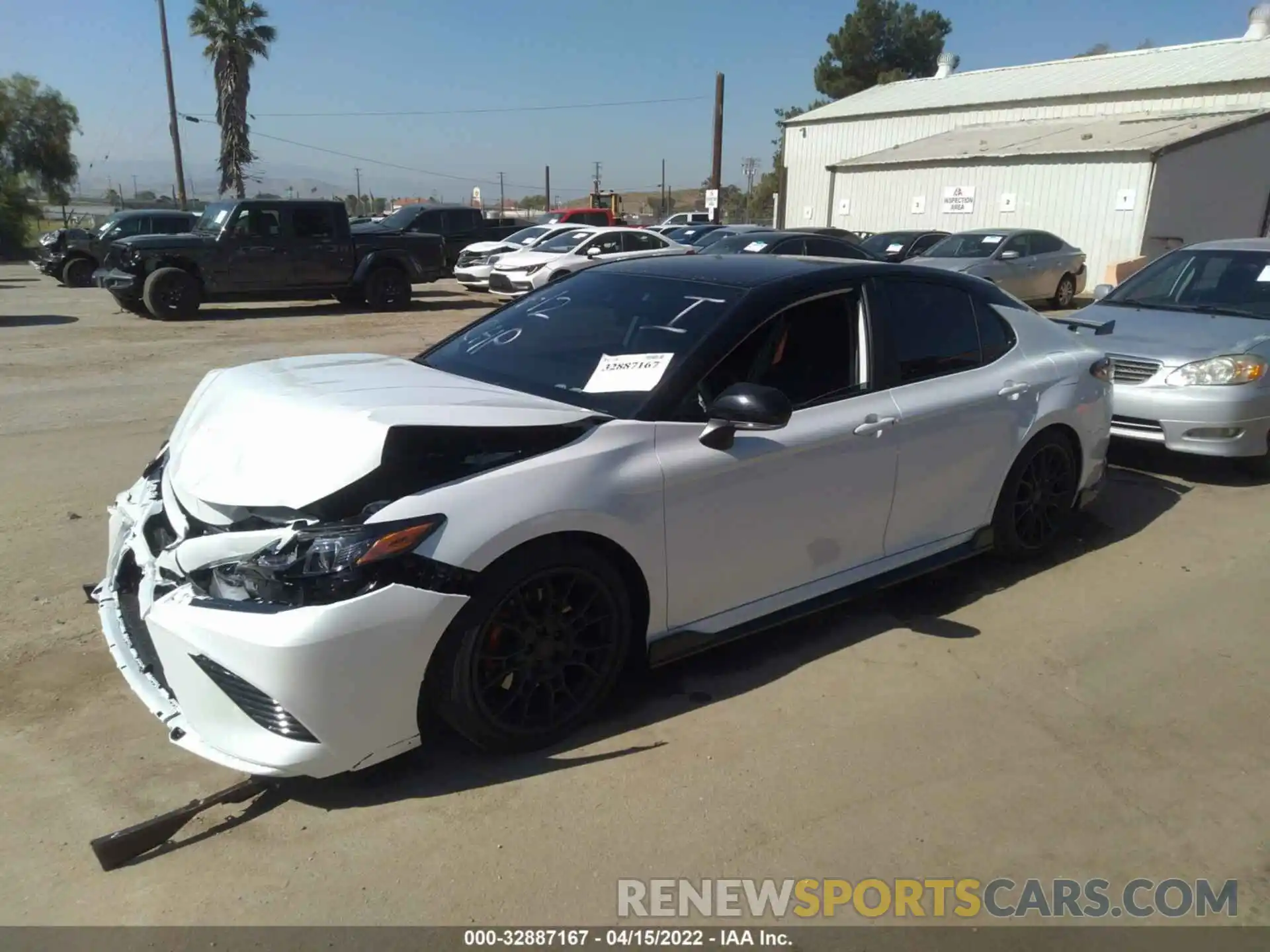 2 Photograph of a damaged car 4T1KZ1AK0NU064250 TOYOTA CAMRY 2022