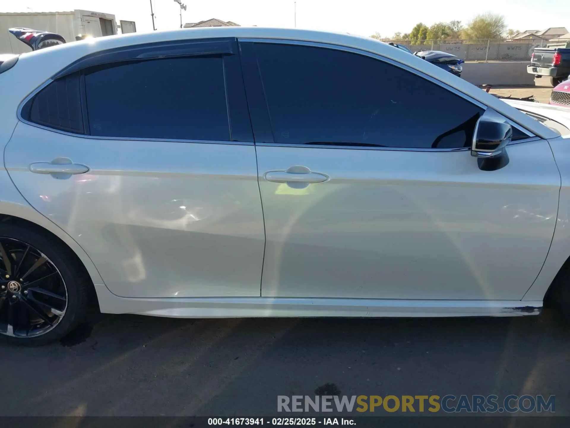 13 Photograph of a damaged car 4T1KZ1AK0NU064491 TOYOTA CAMRY 2022