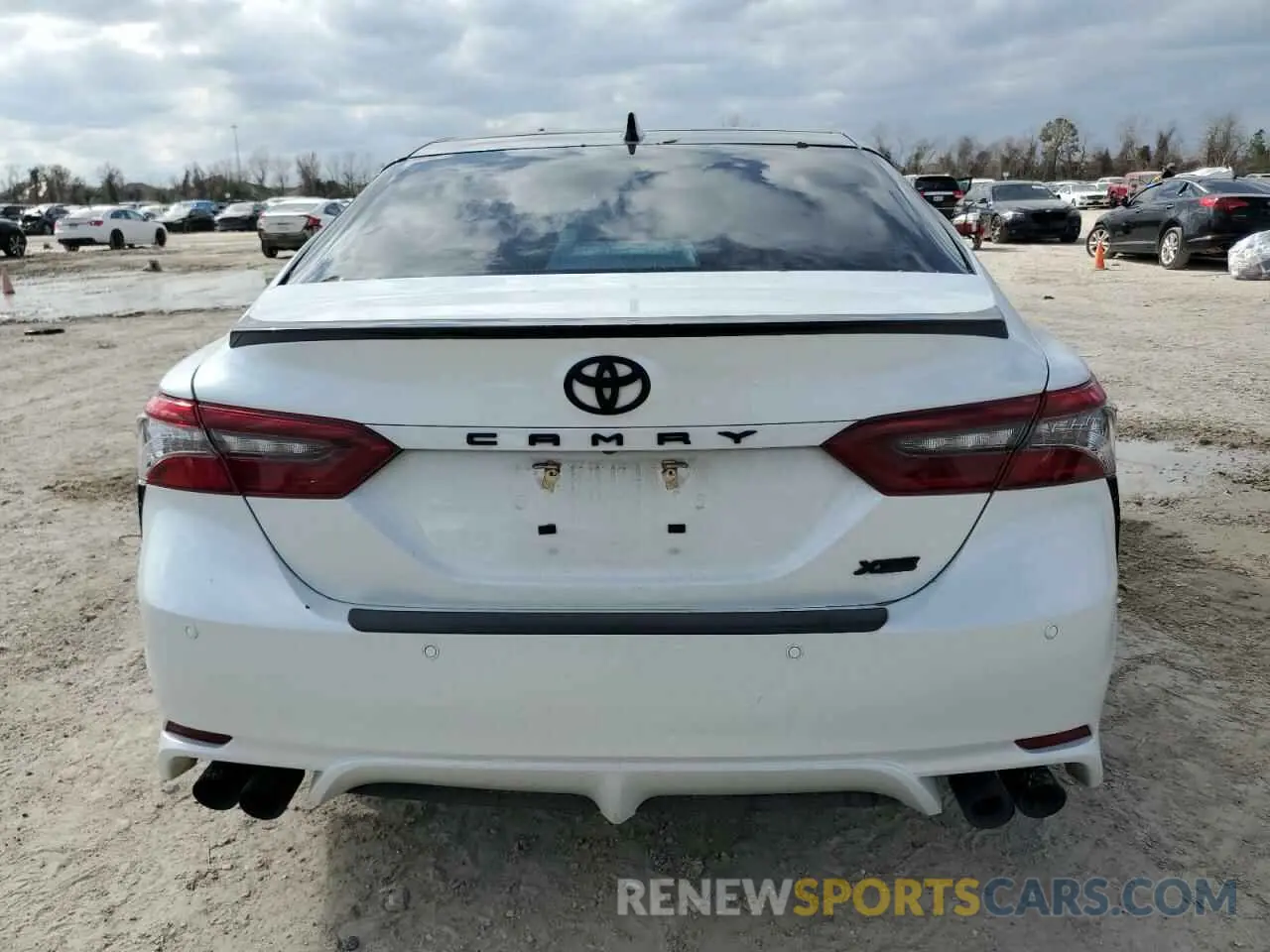 6 Photograph of a damaged car 4T1KZ1AK0NU069397 TOYOTA CAMRY 2022