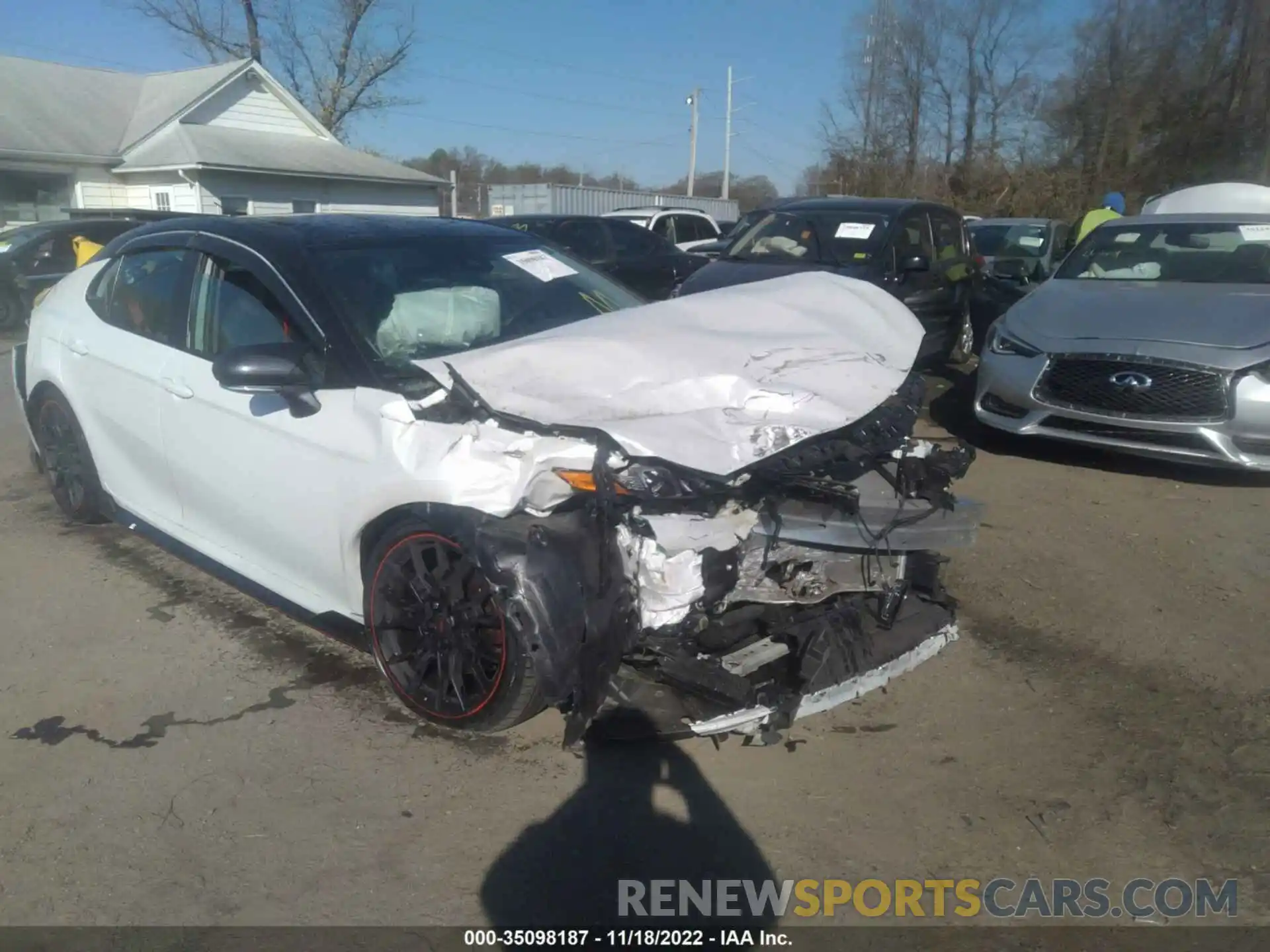 6 Photograph of a damaged car 4T1KZ1AK2NU066131 TOYOTA CAMRY 2022