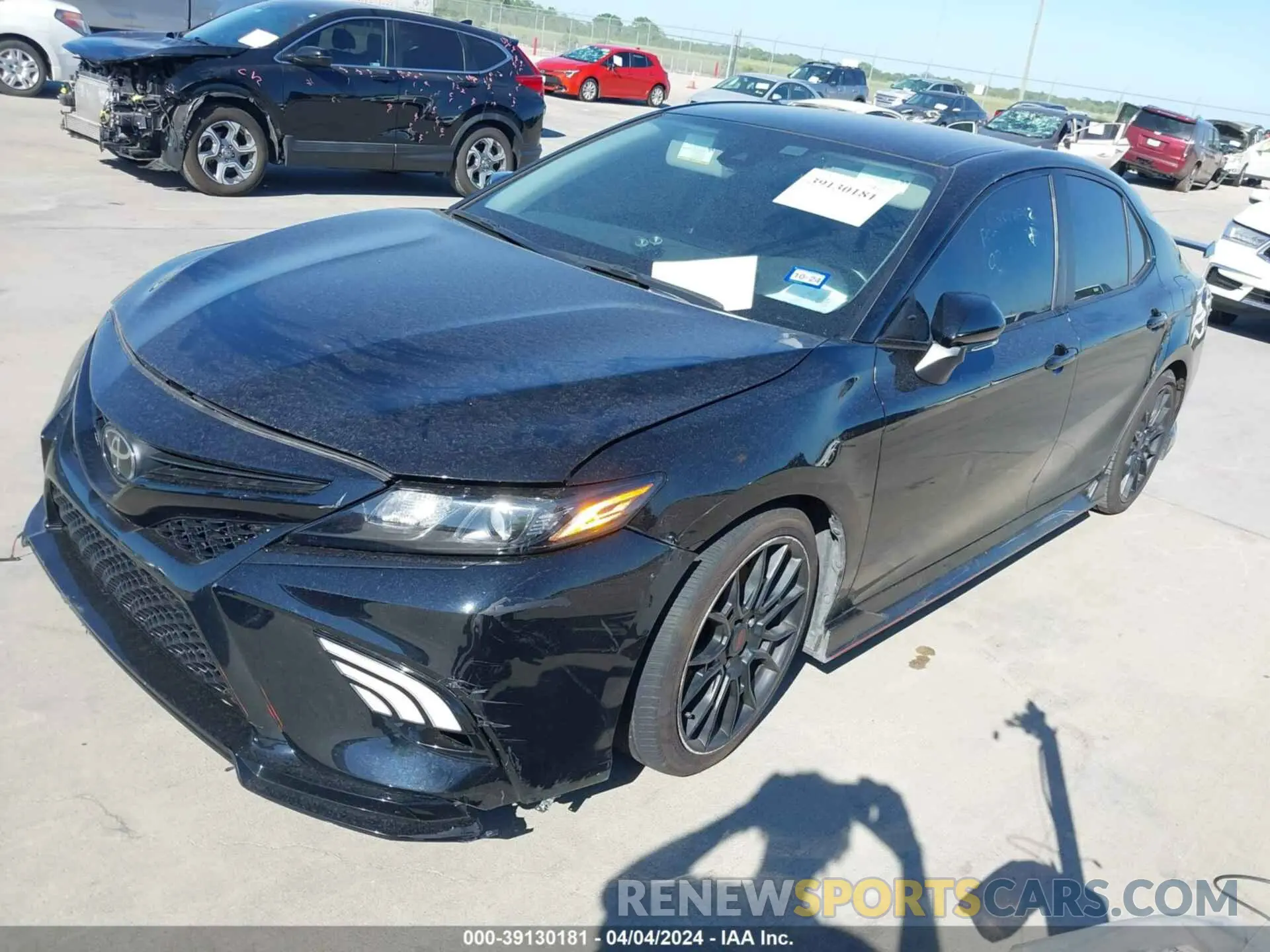 2 Photograph of a damaged car 4T1KZ1AK2NU066422 TOYOTA CAMRY 2022