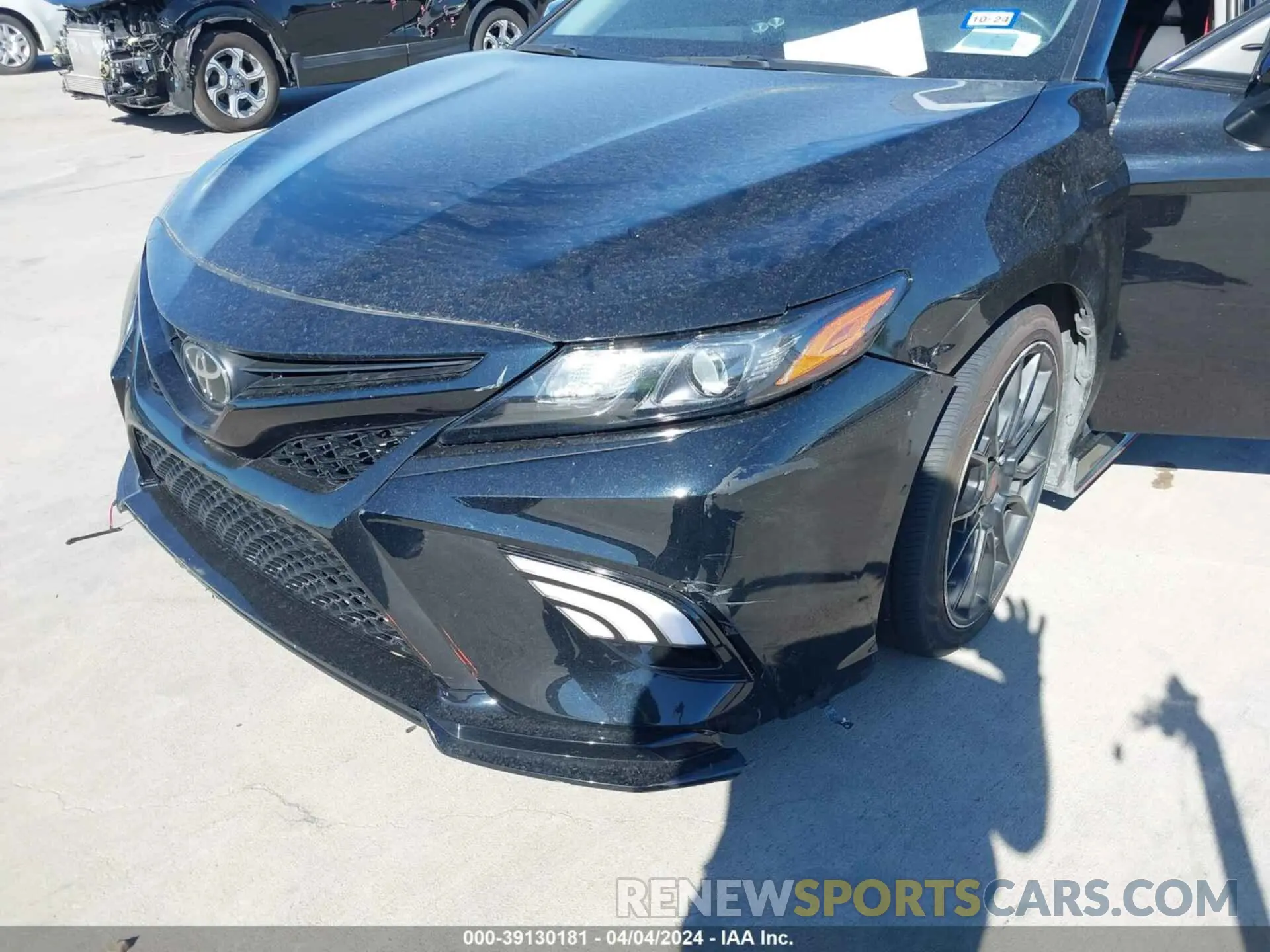 6 Photograph of a damaged car 4T1KZ1AK2NU066422 TOYOTA CAMRY 2022