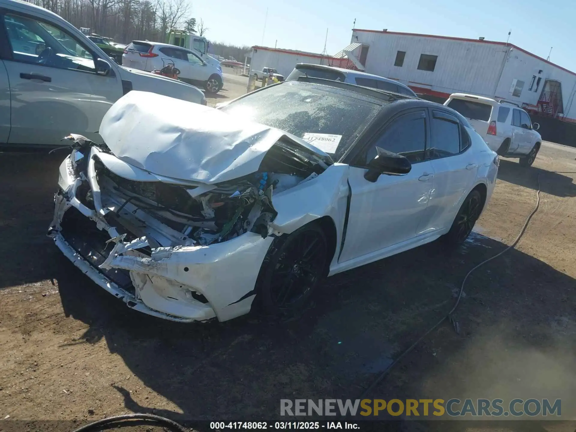 2 Photograph of a damaged car 4T1KZ1AK2NU069465 TOYOTA CAMRY 2022
