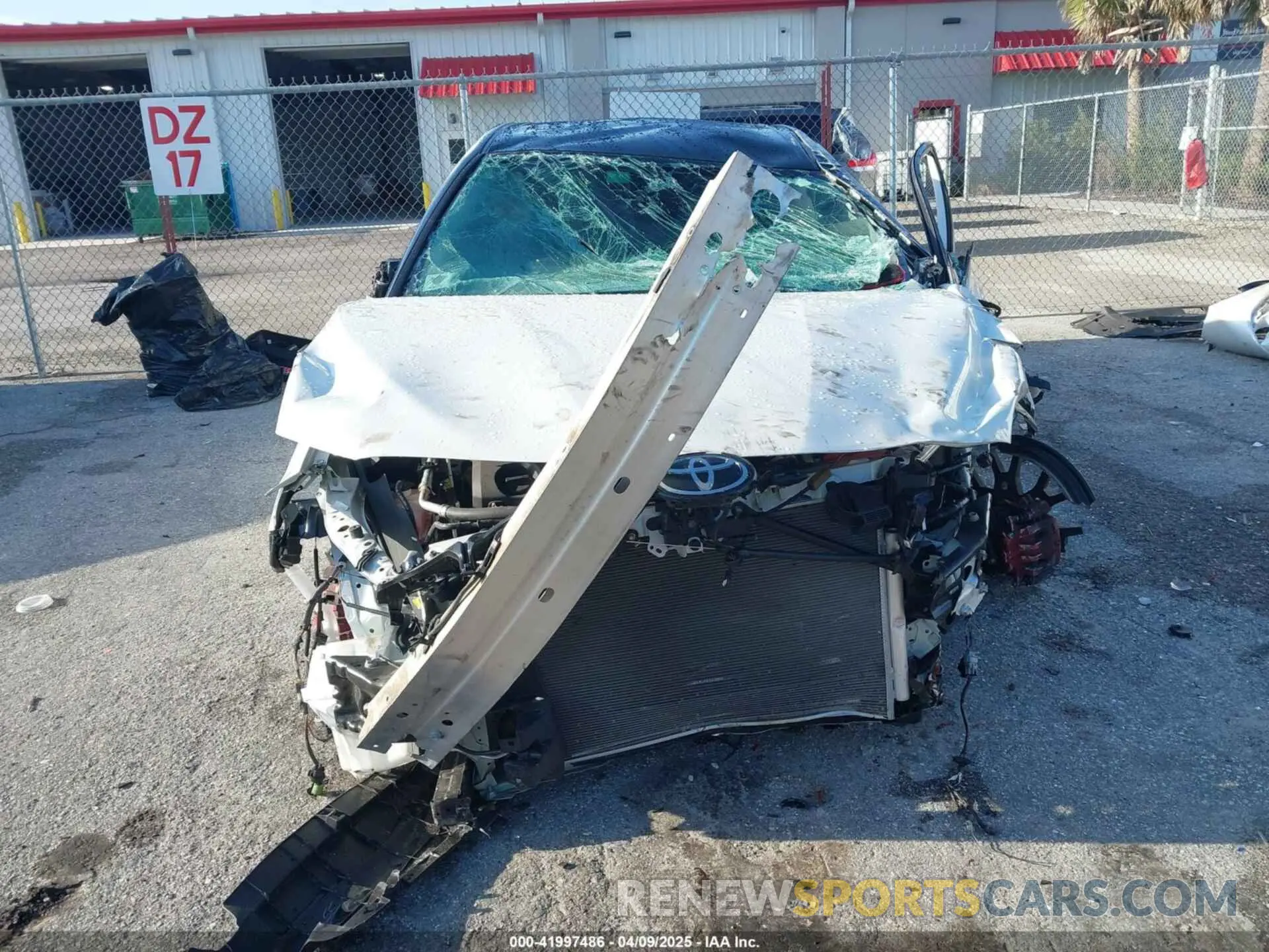 12 Photograph of a damaged car 4T1KZ1AK3NU068132 TOYOTA CAMRY 2022