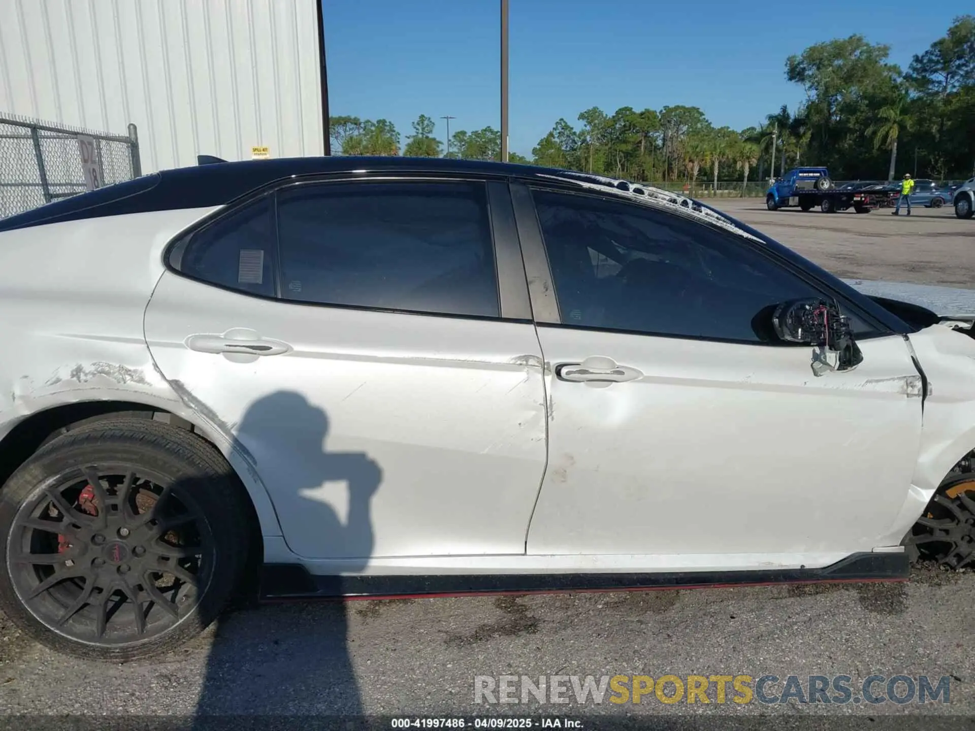 13 Photograph of a damaged car 4T1KZ1AK3NU068132 TOYOTA CAMRY 2022