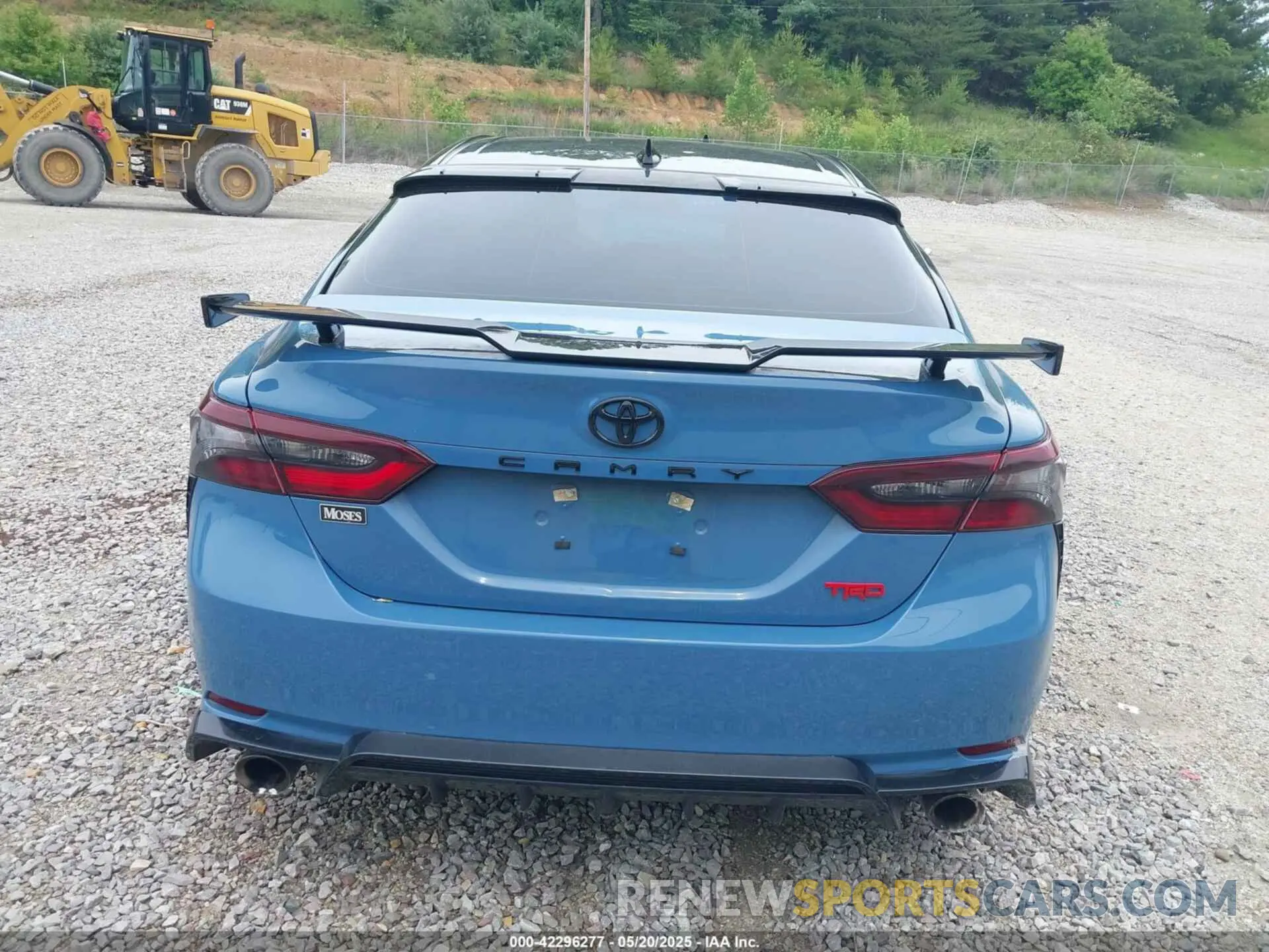 16 Photograph of a damaged car 4T1KZ1AK3NU070317 TOYOTA CAMRY 2022