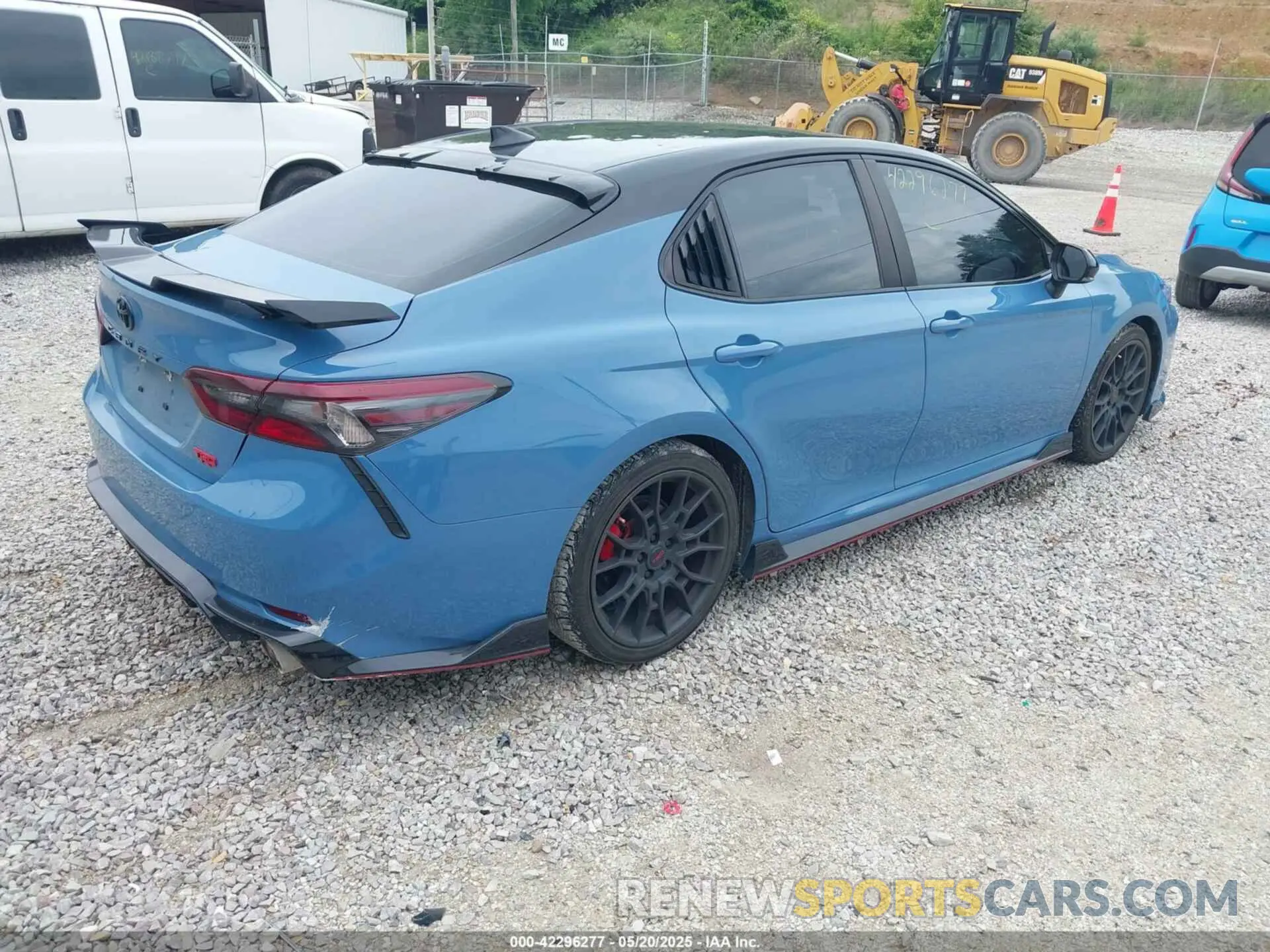 4 Photograph of a damaged car 4T1KZ1AK3NU070317 TOYOTA CAMRY 2022