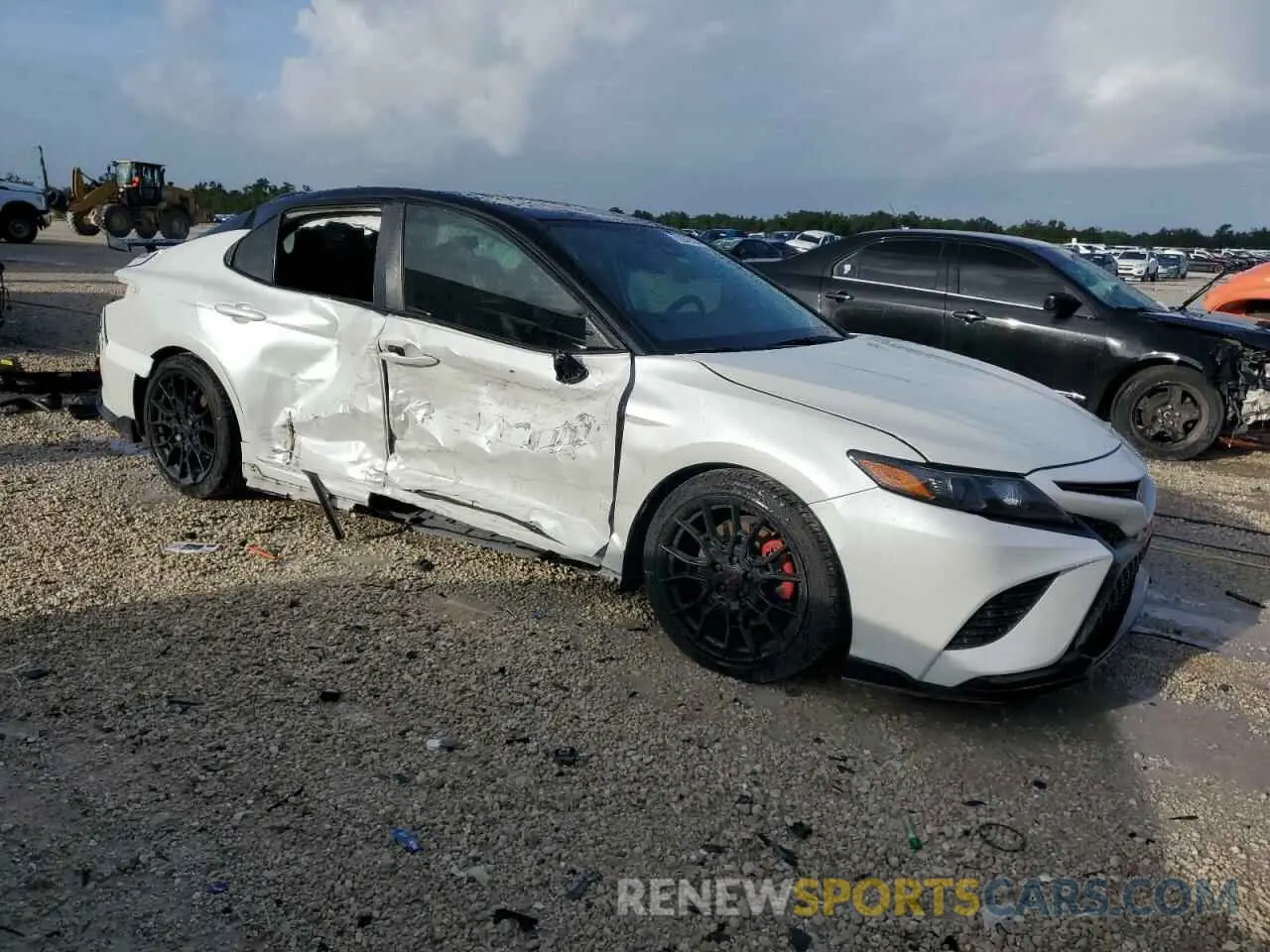 4 Photograph of a damaged car 4T1KZ1AK4NU066406 TOYOTA CAMRY 2022