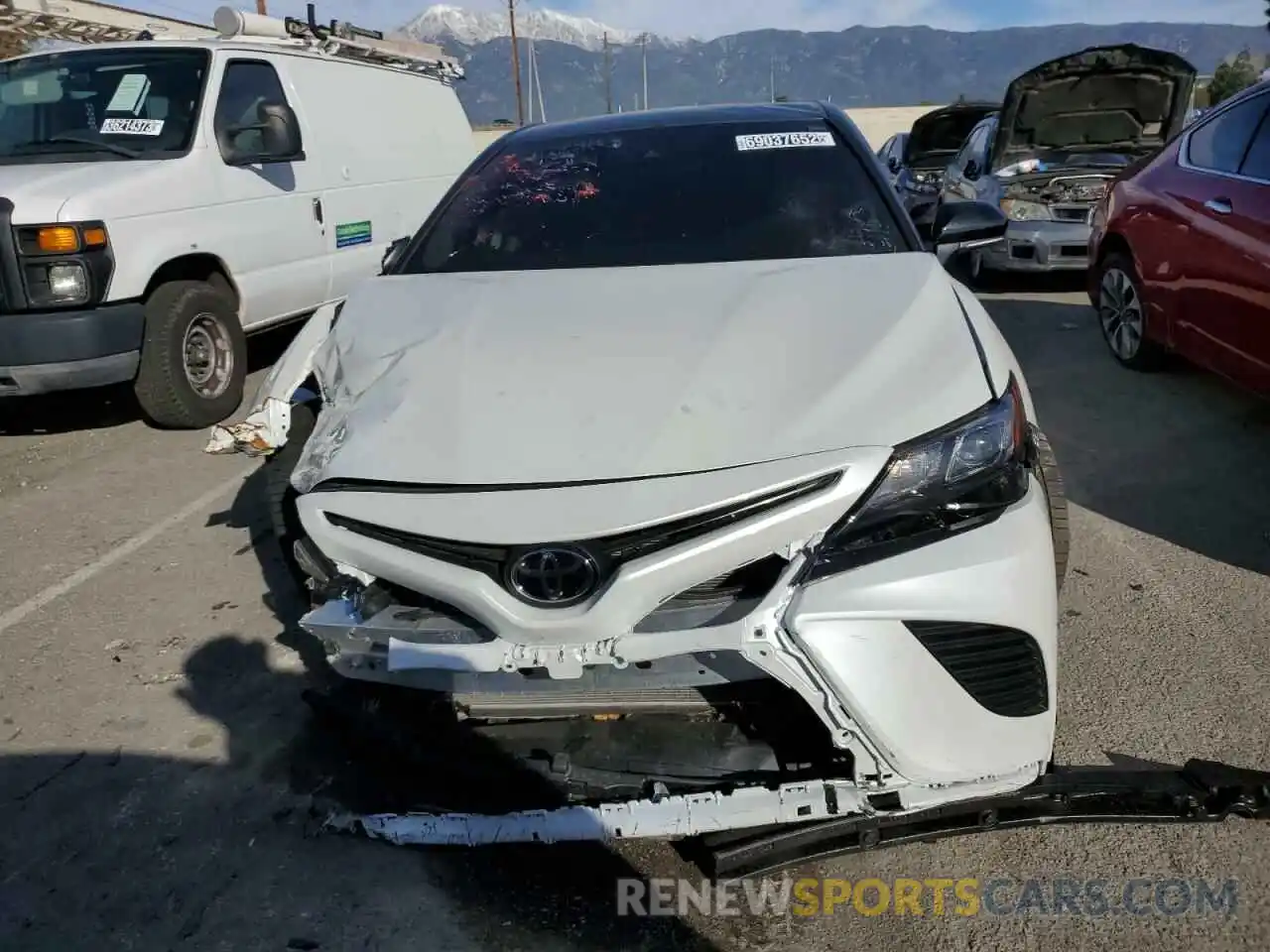 5 Photograph of a damaged car 4T1KZ1AK4NU067684 TOYOTA CAMRY 2022