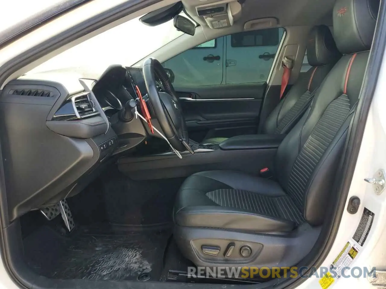 7 Photograph of a damaged car 4T1KZ1AK5NU060498 TOYOTA CAMRY 2022
